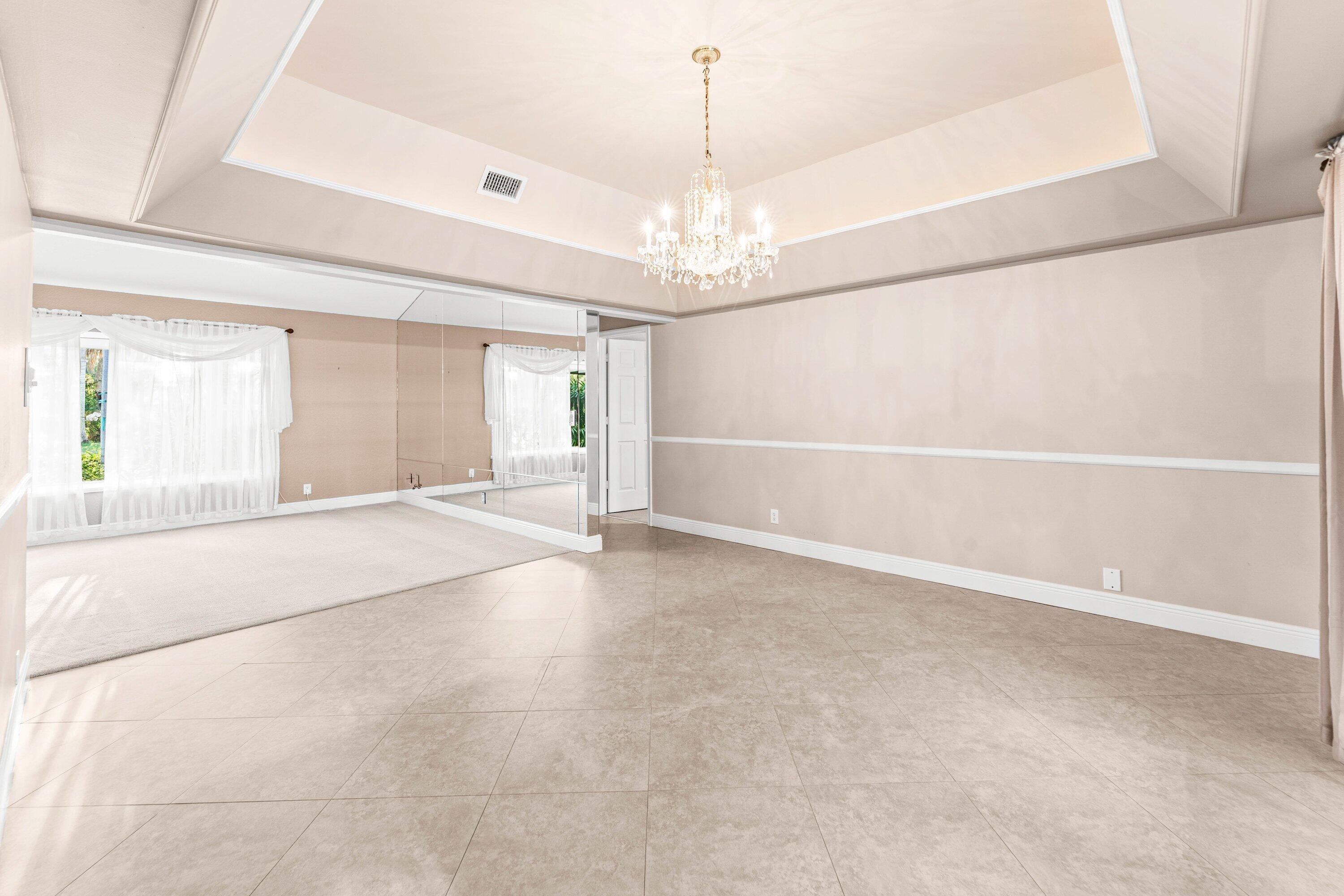 2063 Amesbury Circle Property Photo 40