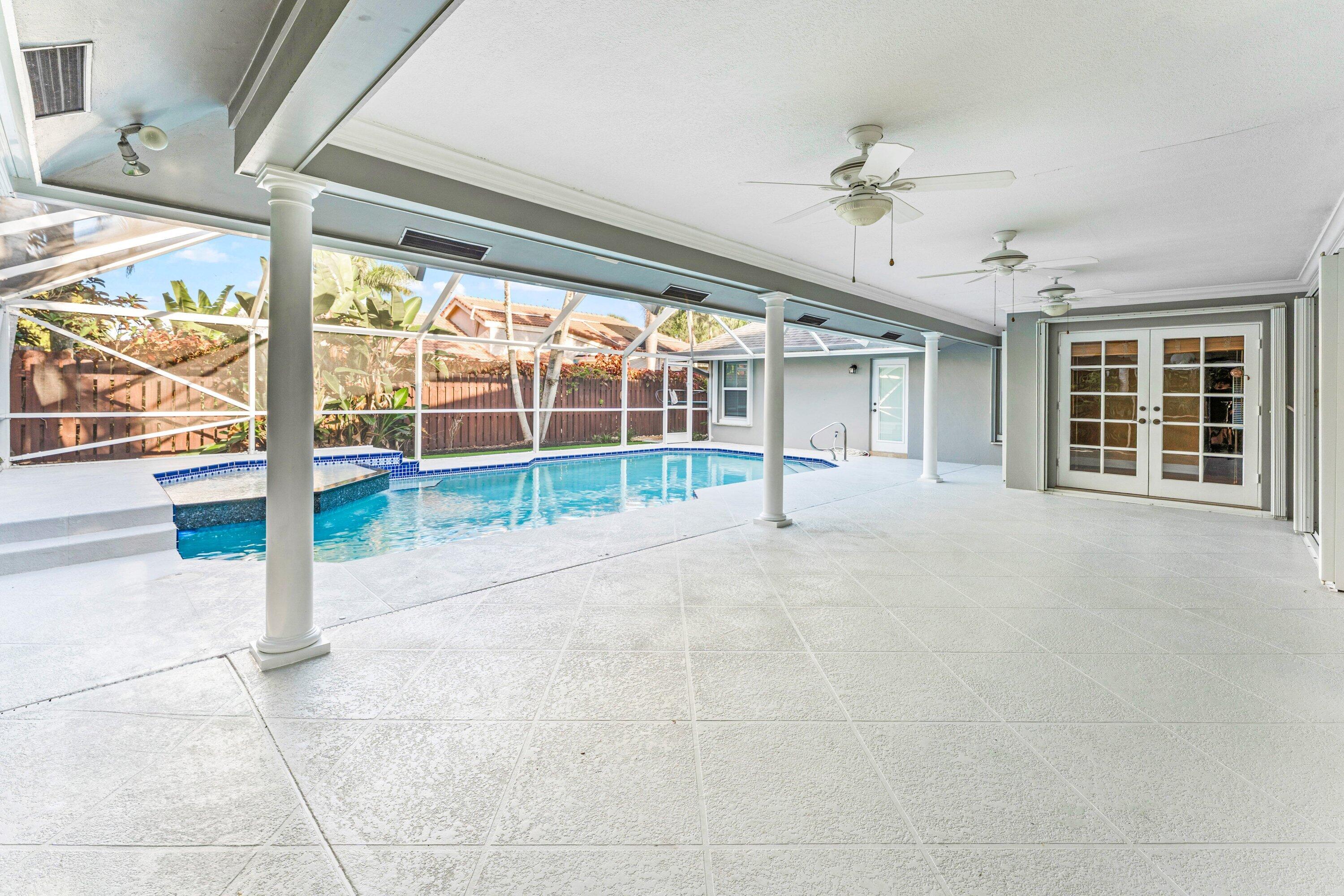 2063 Amesbury Circle Property Photo 48
