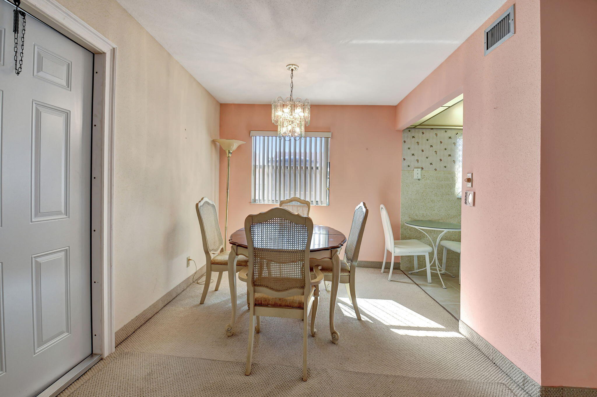 325 Saxony G Property Photo 11