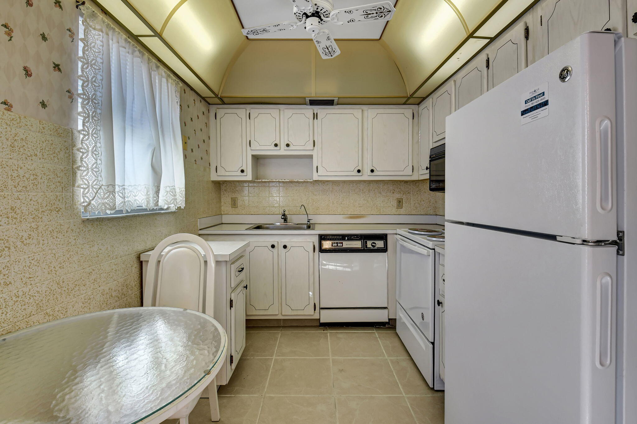 325 Saxony G Property Photo 13