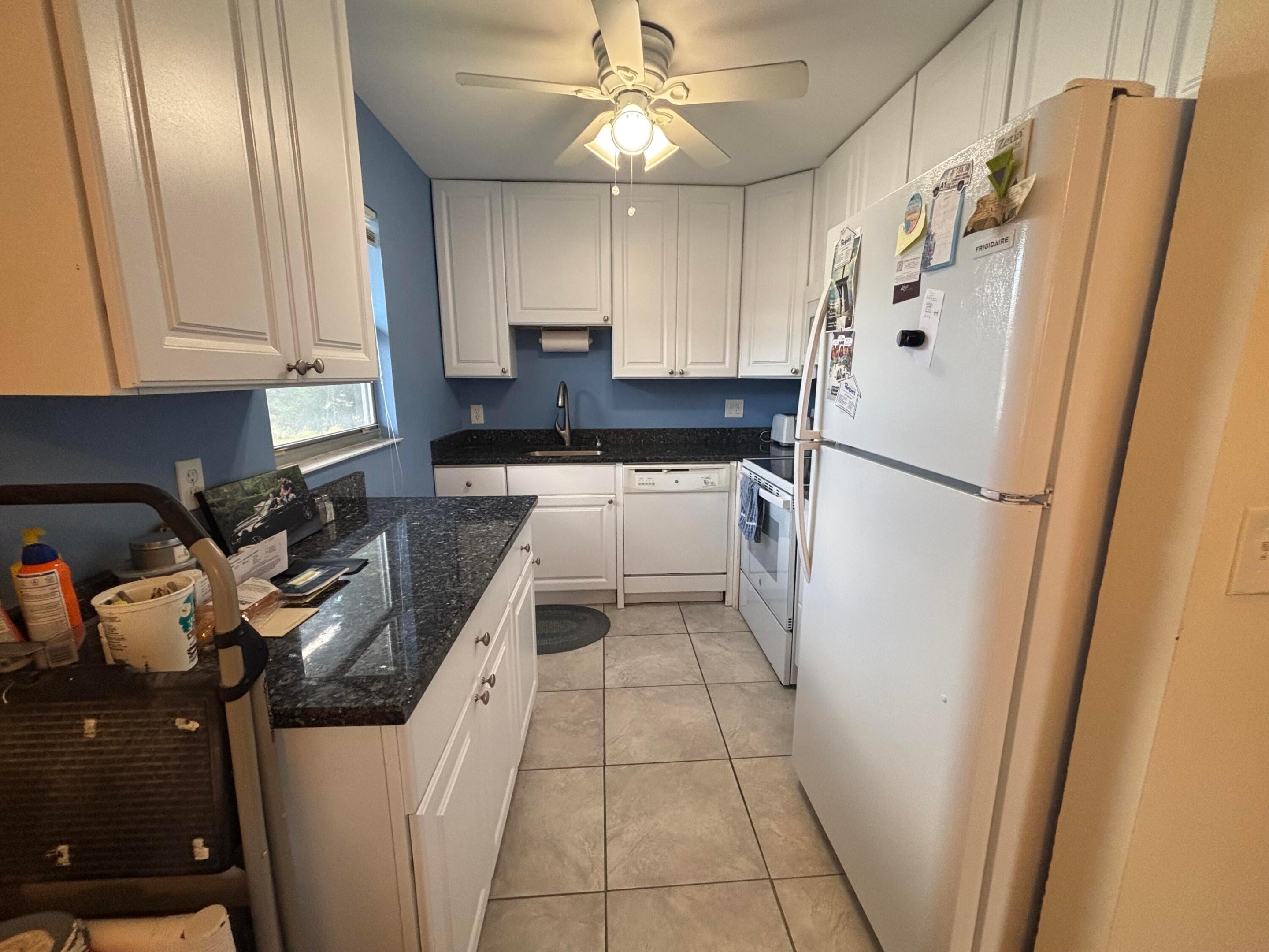 596 Saxony M Property Photo 2