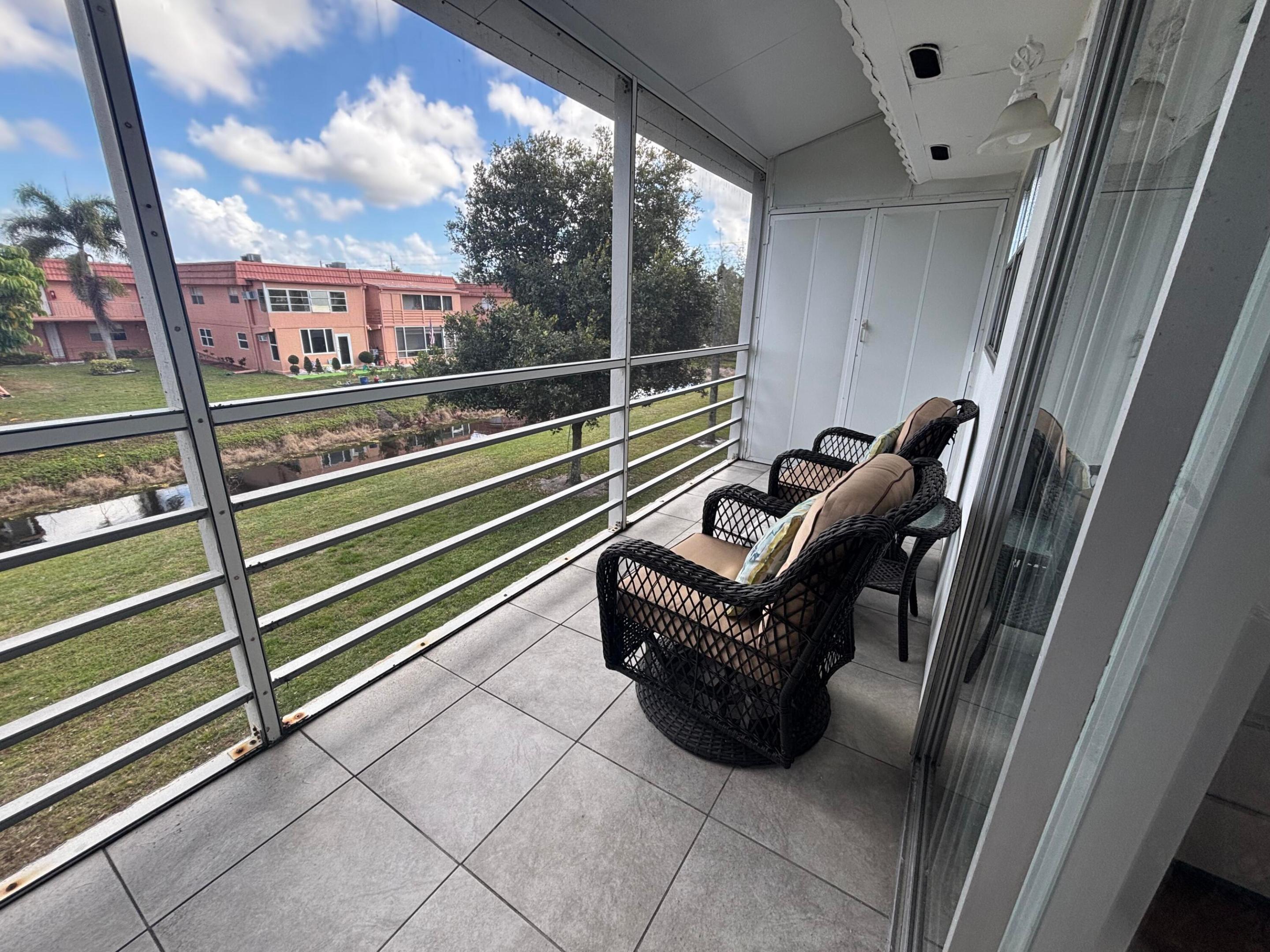 596 Saxony M Property Photo 14