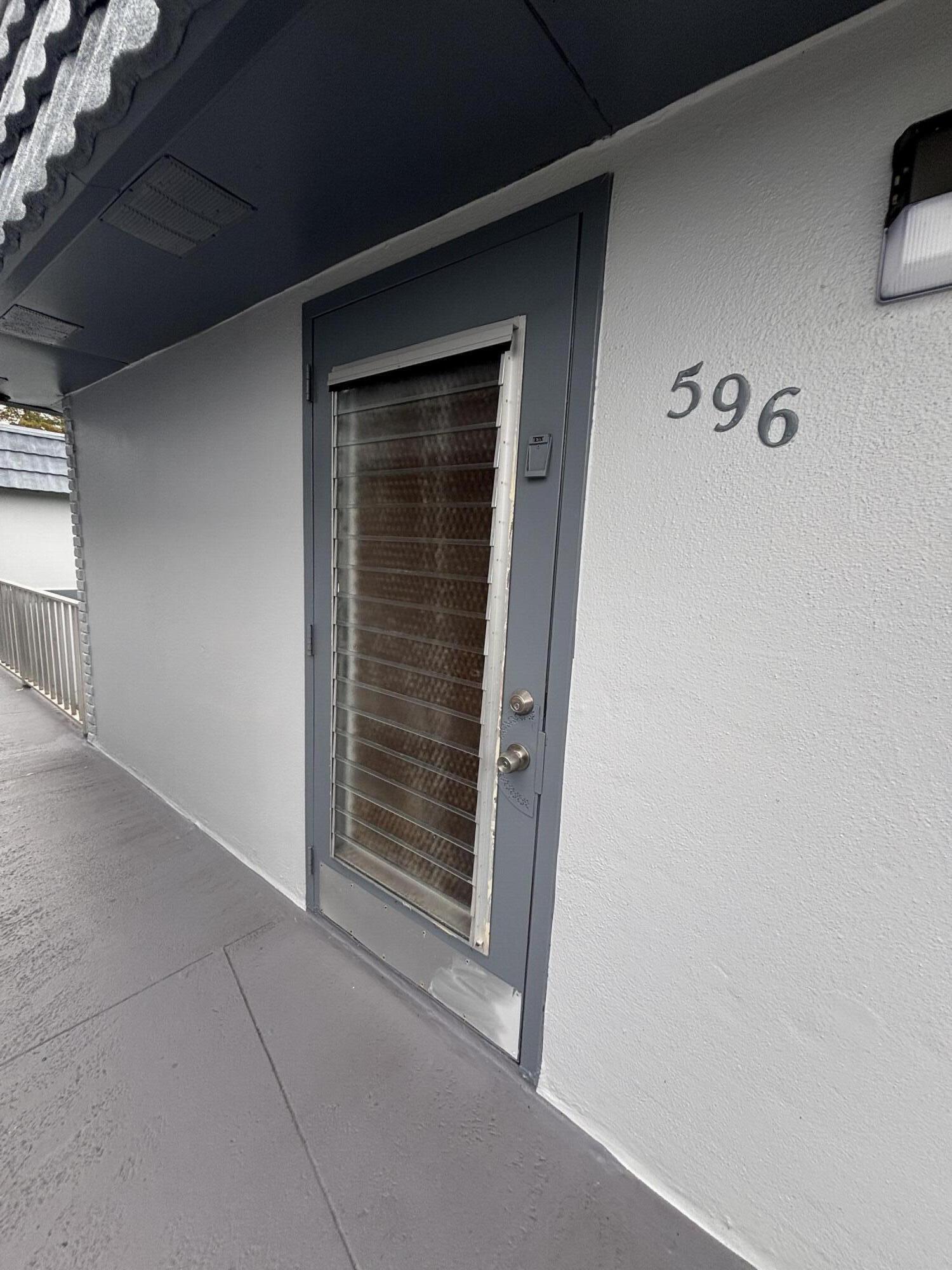 596 Saxony M Property Photo 17