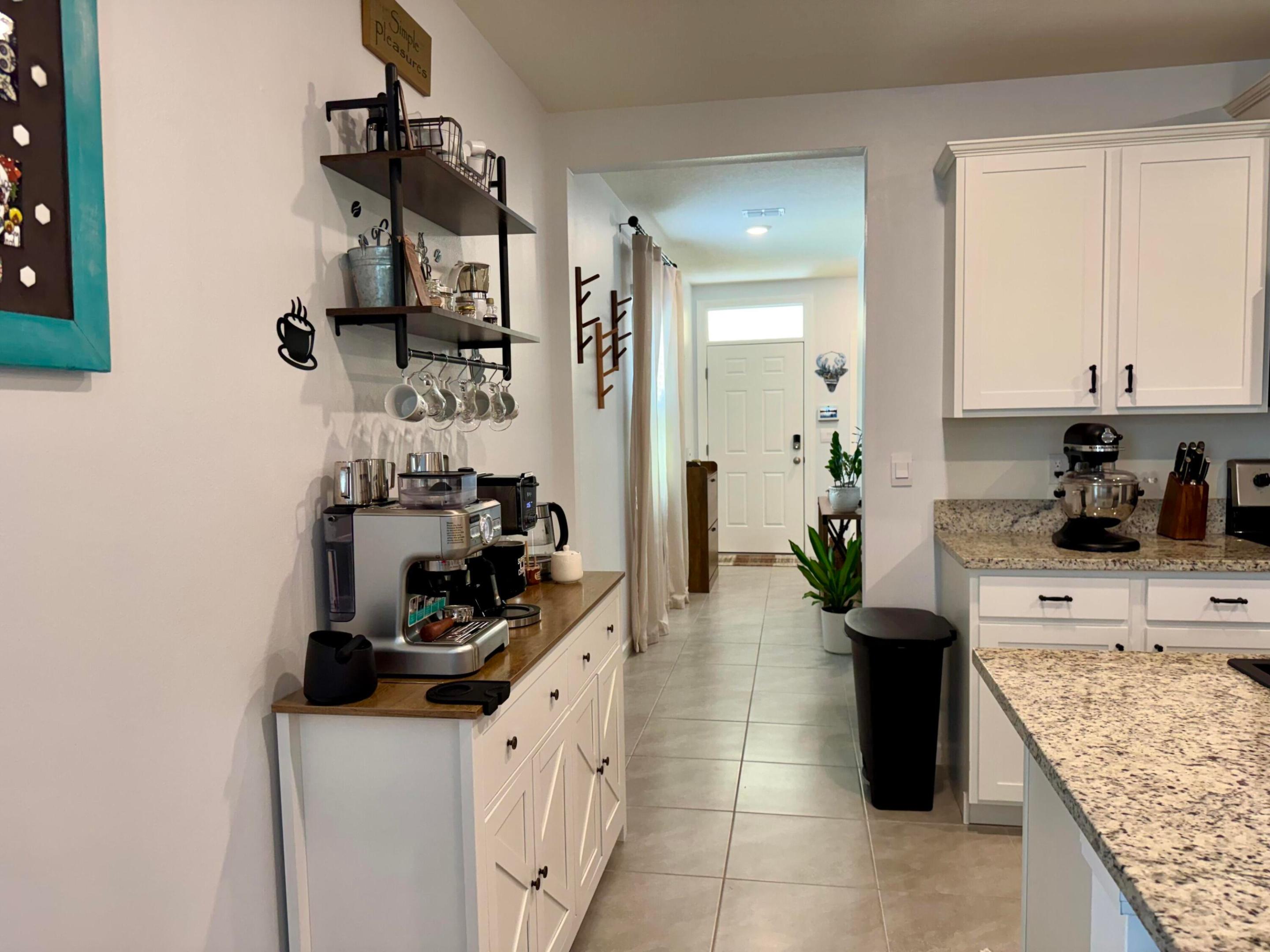 12299 Nettuno Way Property Photo 8