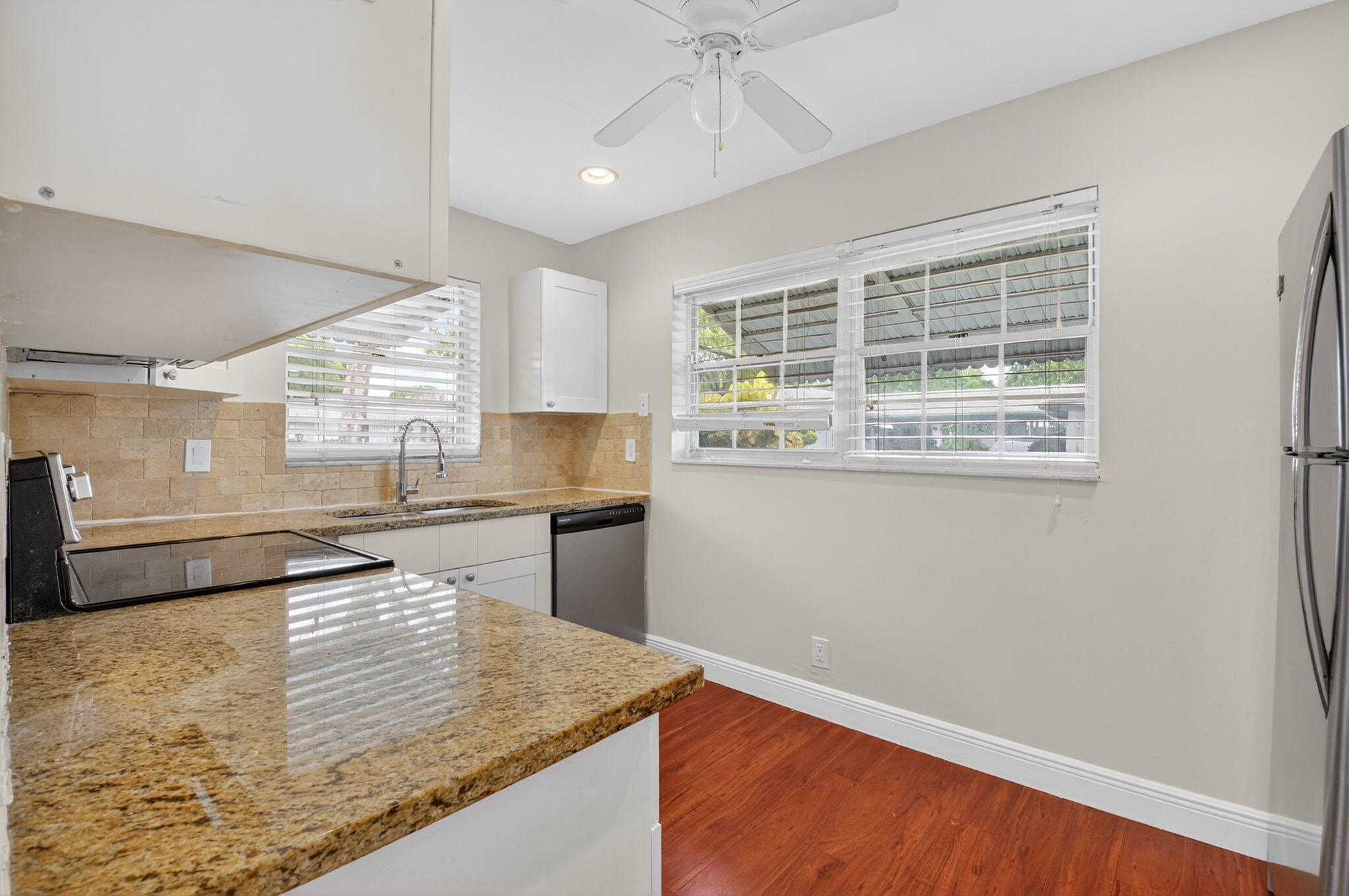 801 Meadowlark Lane Property Photo 15