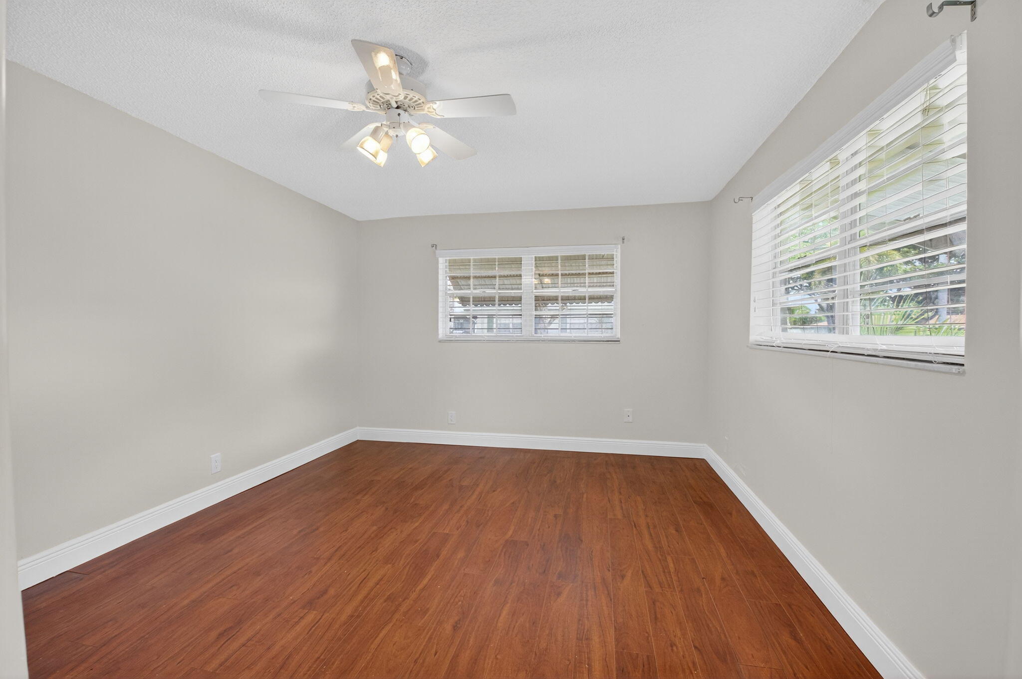 801 Meadowlark Lane Property Photo 20
