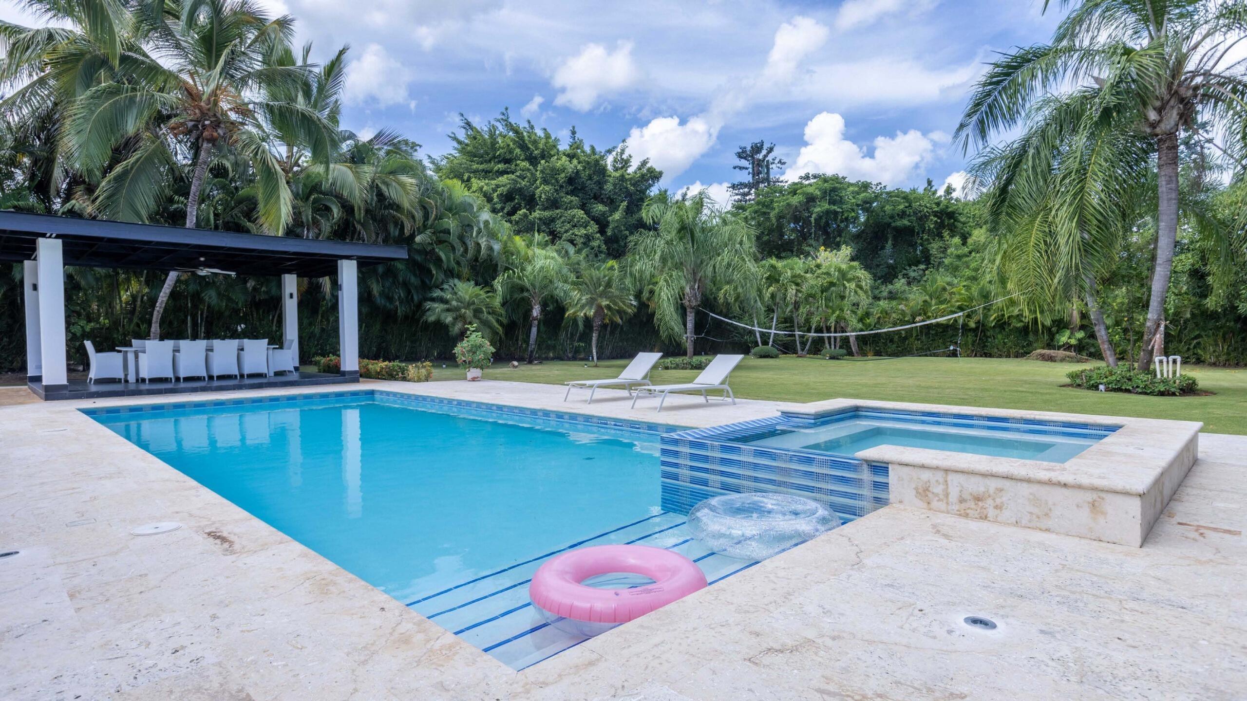 35 20 Property Photo 3