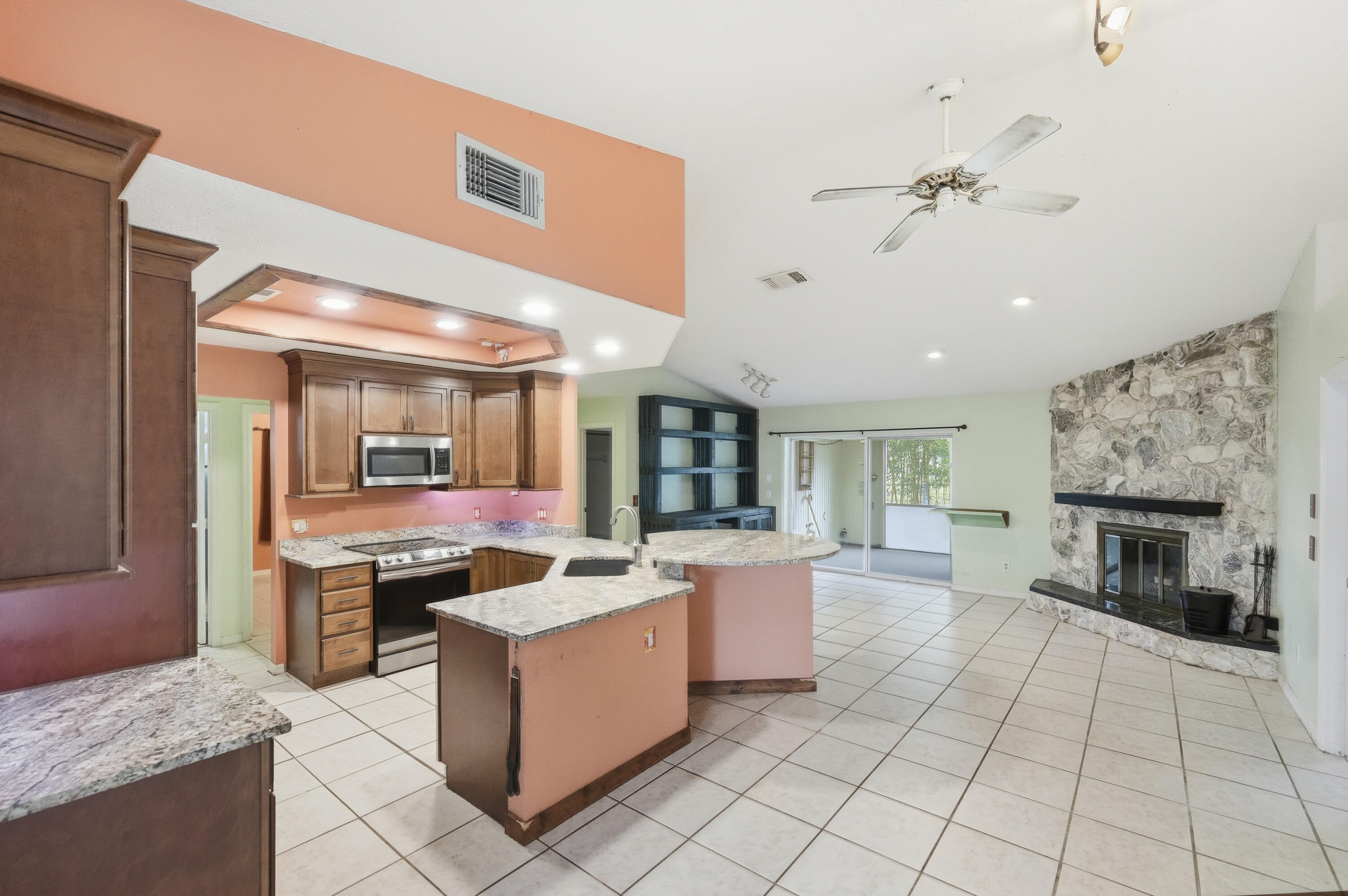 381 Sw Lucero Drive Property Photo 14