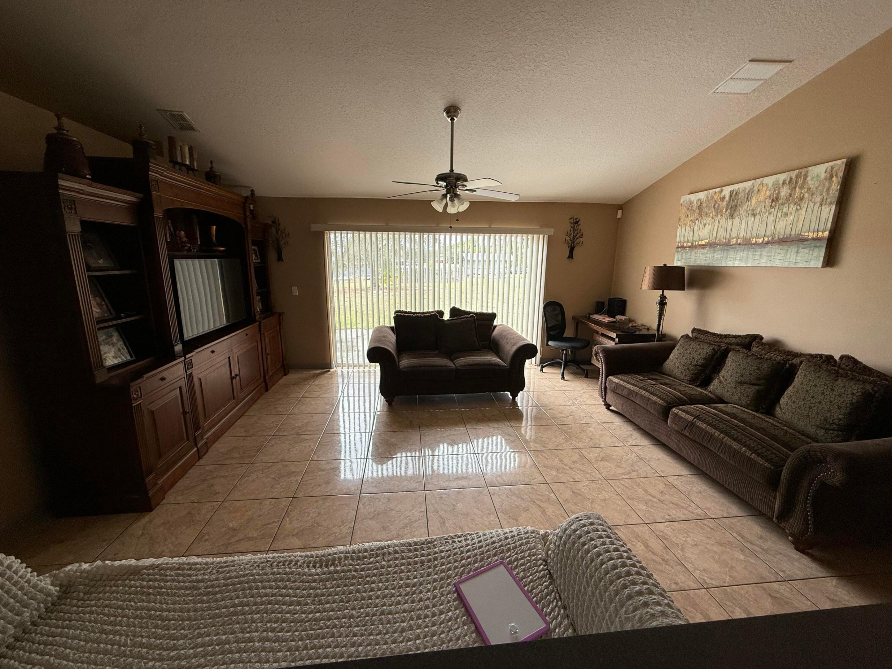 4010 Watkins Road Property Photo 8