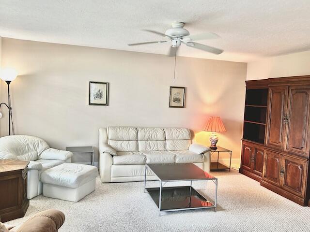 715 Normandy O Property Photo 2
