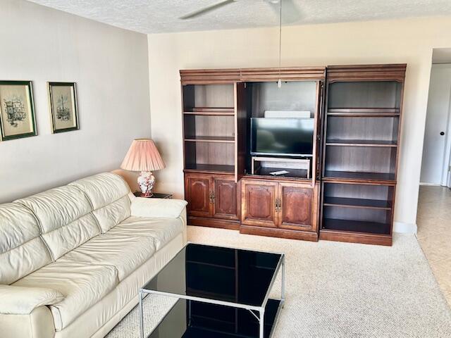 715 Normandy O Property Photo 5