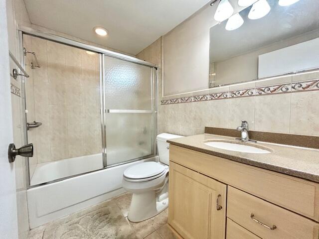 715 Normandy O Property Photo 26