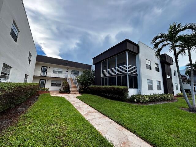 715 Normandy O Property Photo 36