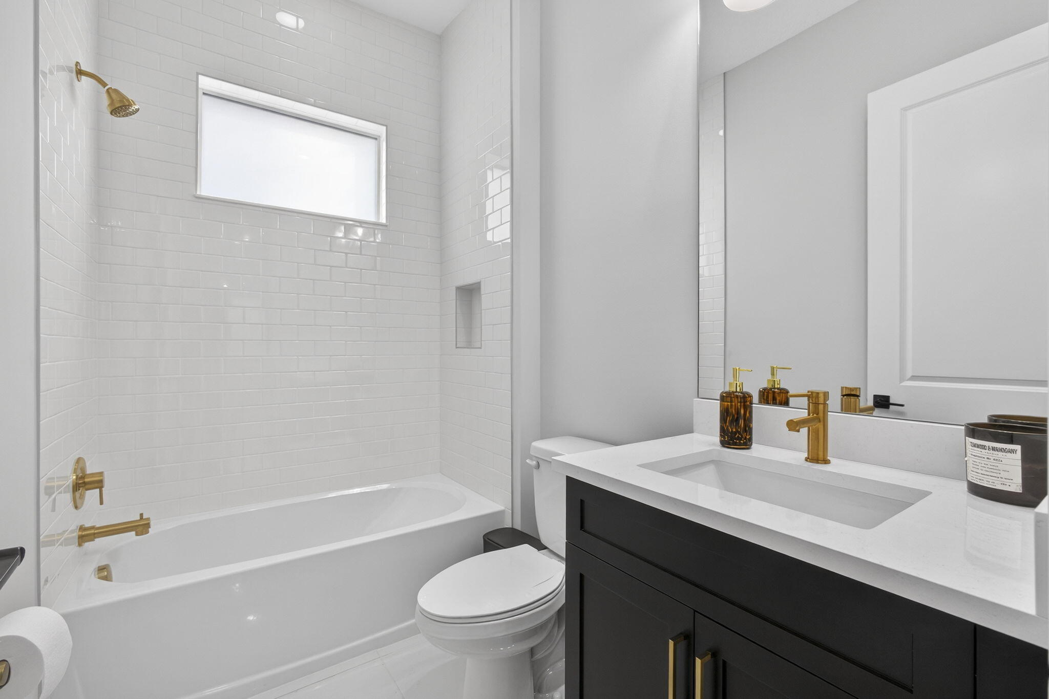 14052 Spruce Pine Drive Property Photo 19