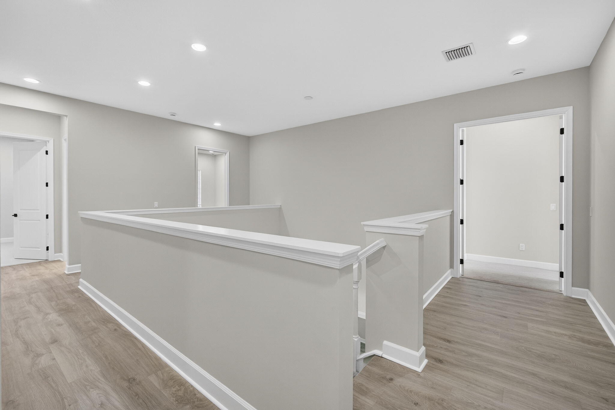 14052 Spruce Pine Drive Property Photo 27