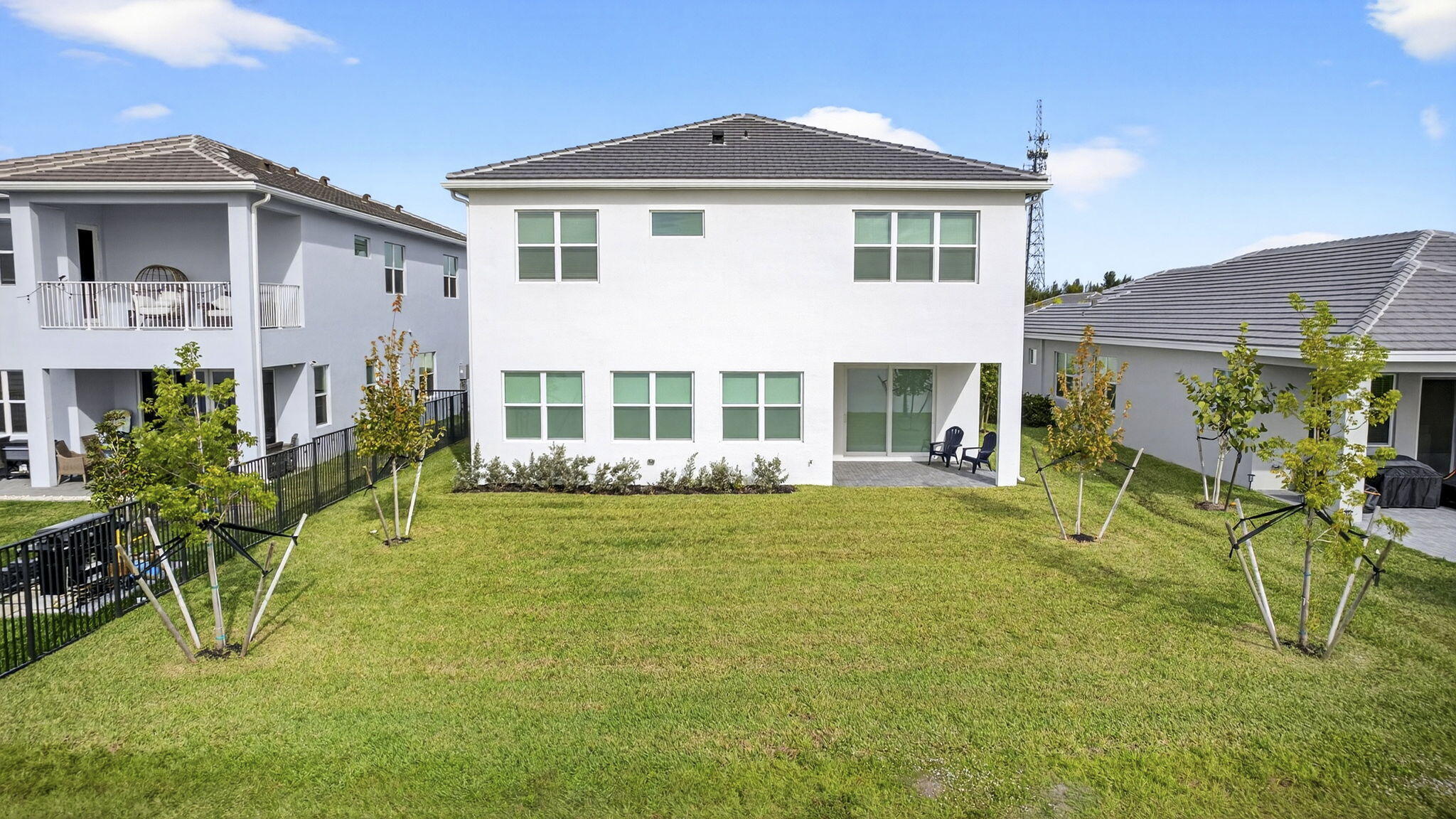 14052 Spruce Pine Drive Property Photo 40
