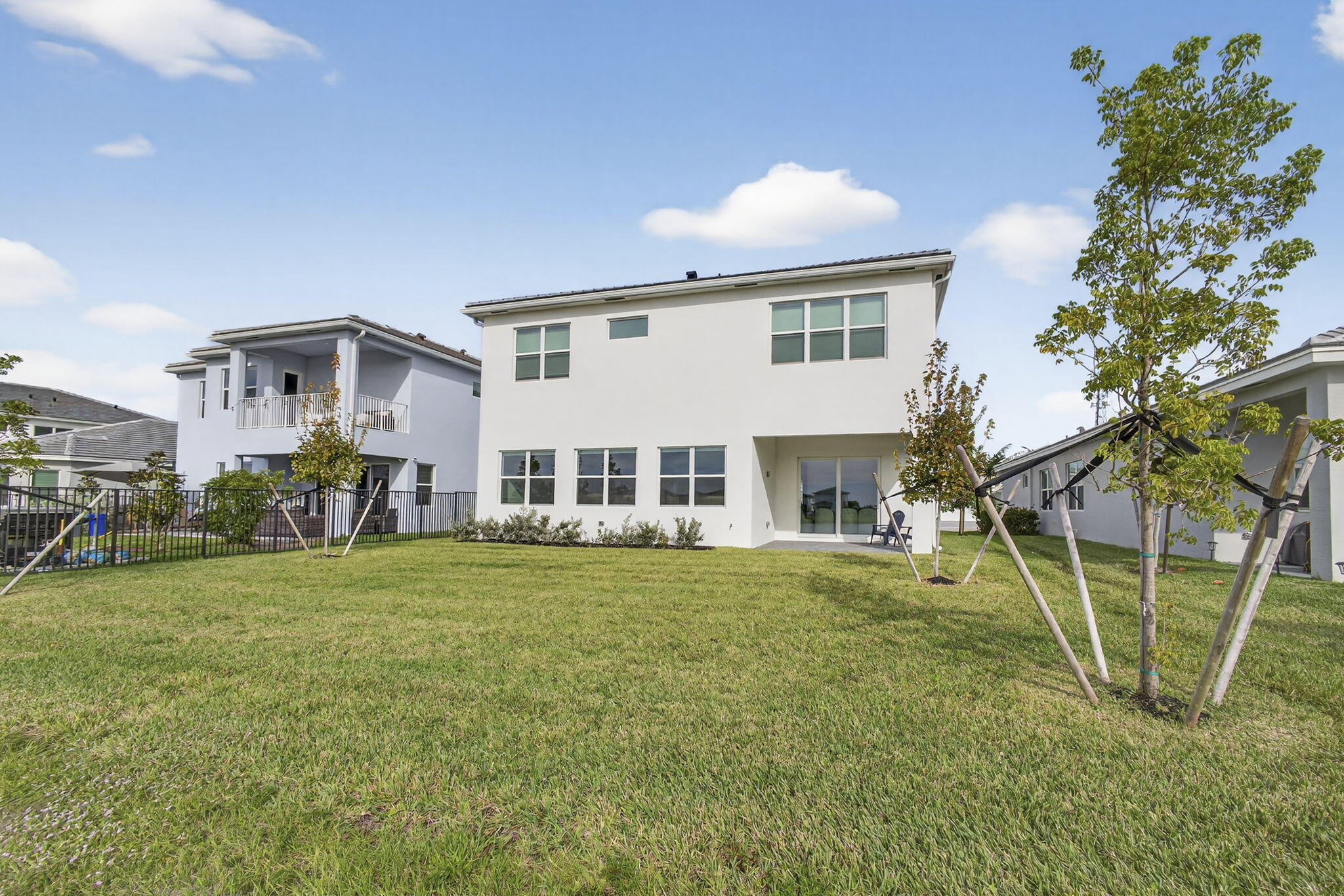 14052 Spruce Pine Drive Property Photo 41
