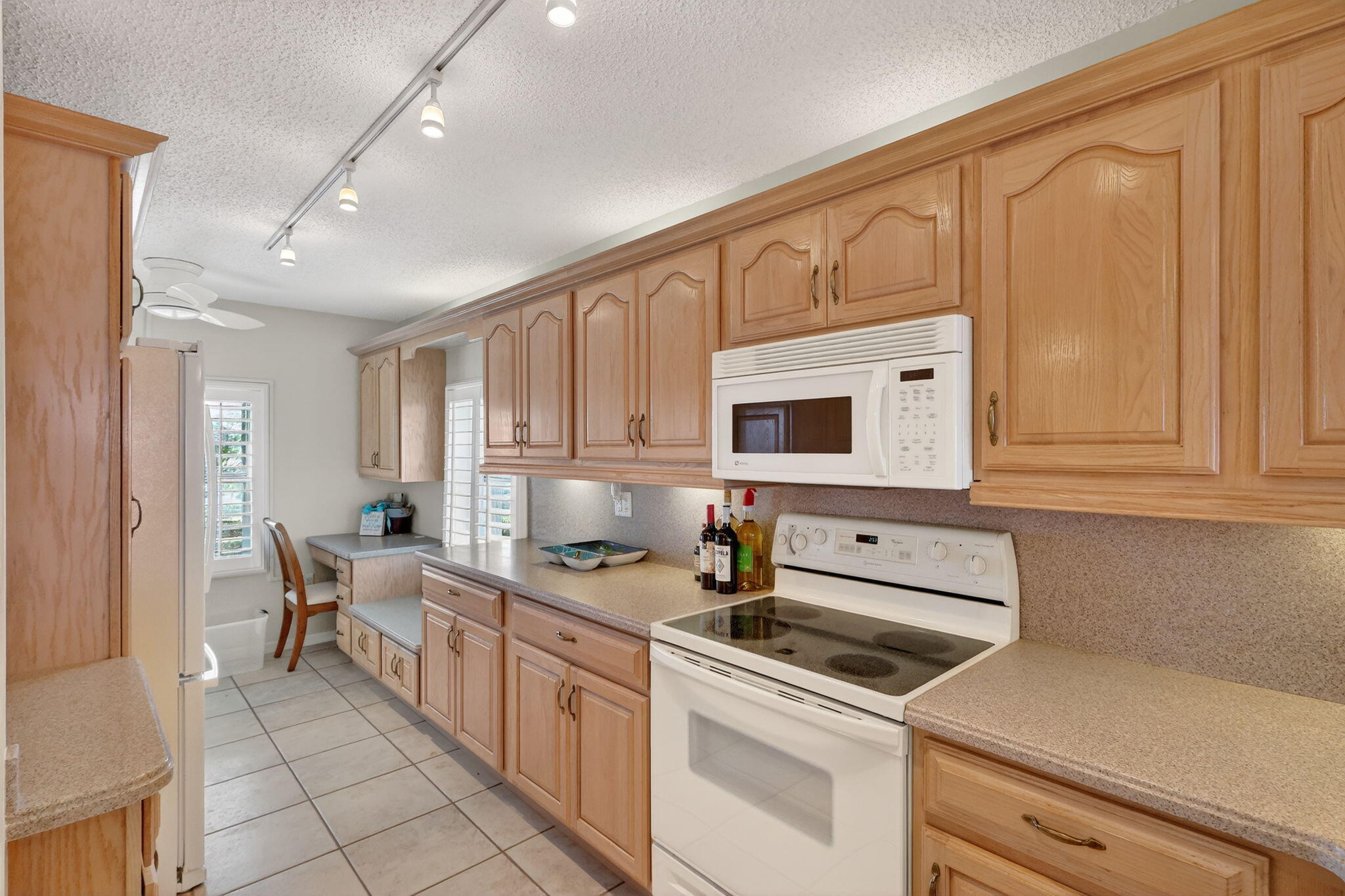 10980 S Ocean Drive 311 Property Photo 6