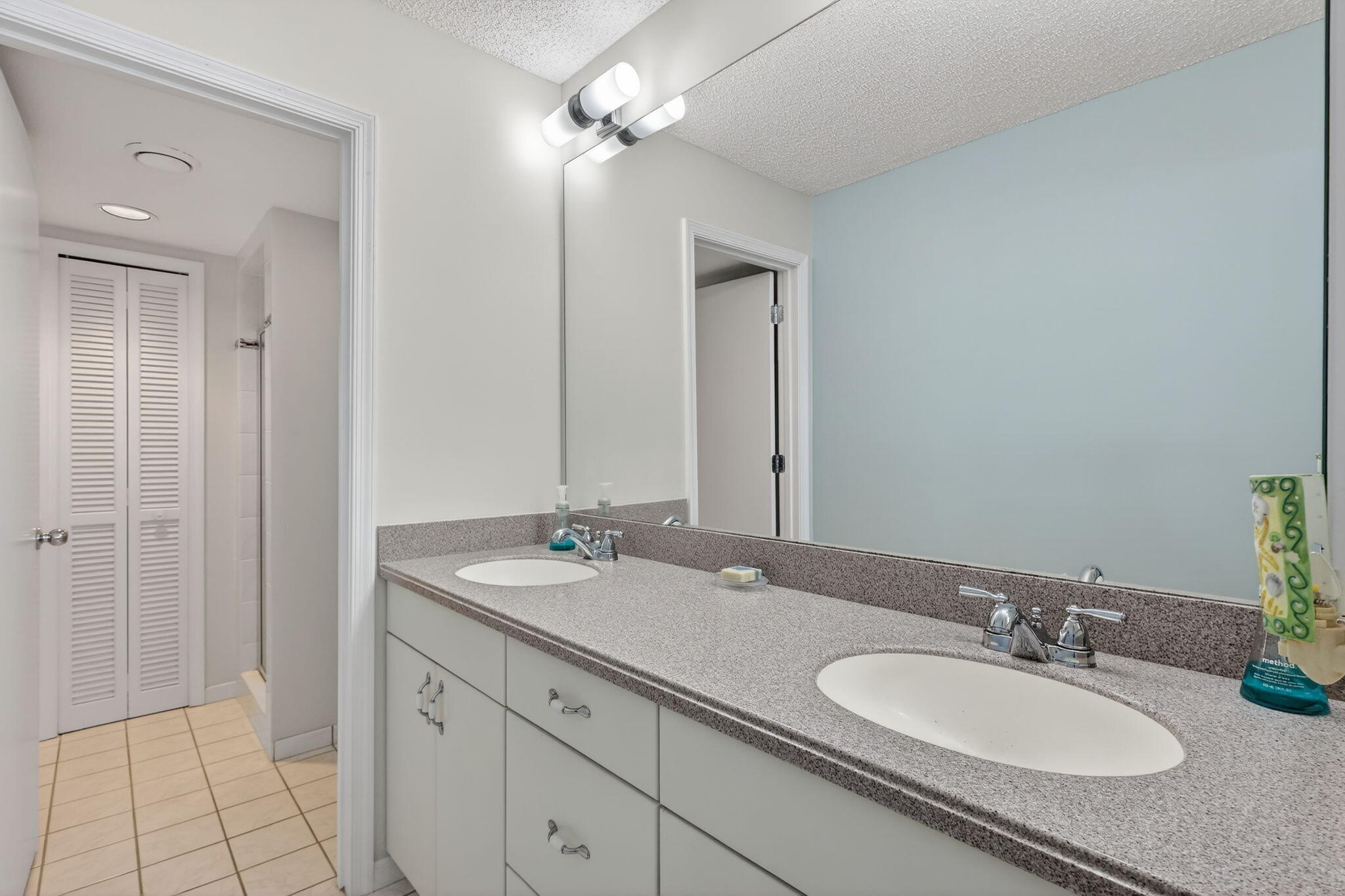 10980 S Ocean Drive 311 Property Photo 10