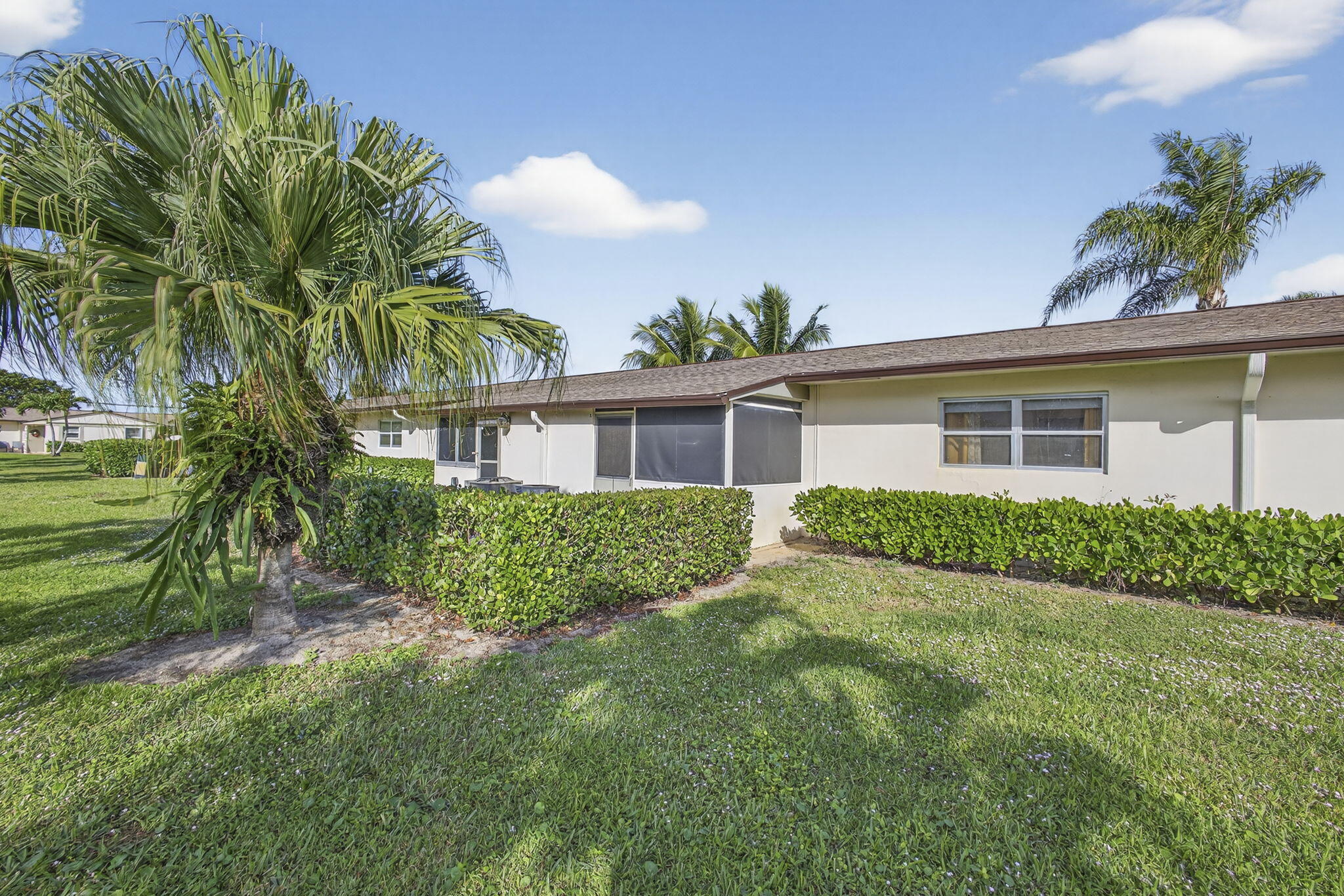 2833 Crosley Drive W C Property Photo 30