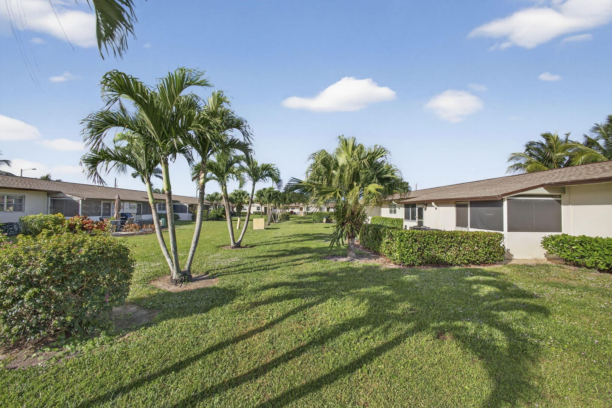 2833 Crosley Drive W C Property Photo 31