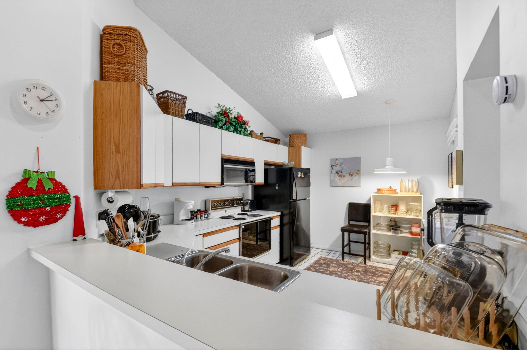 3227 Perimeter Drive Property Photo 16