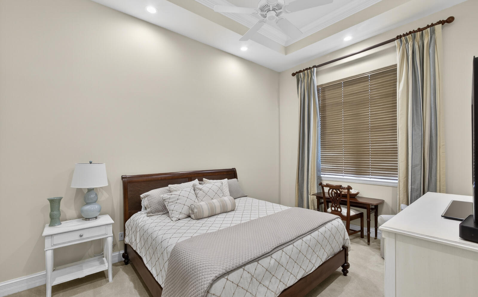 1301 Cape Pointe Circle Property Photo 15