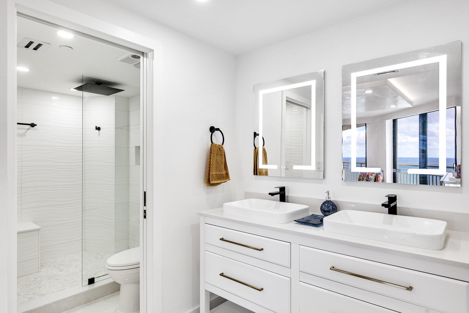 3000 N Ocean Drive Ph-a Property Photo 16