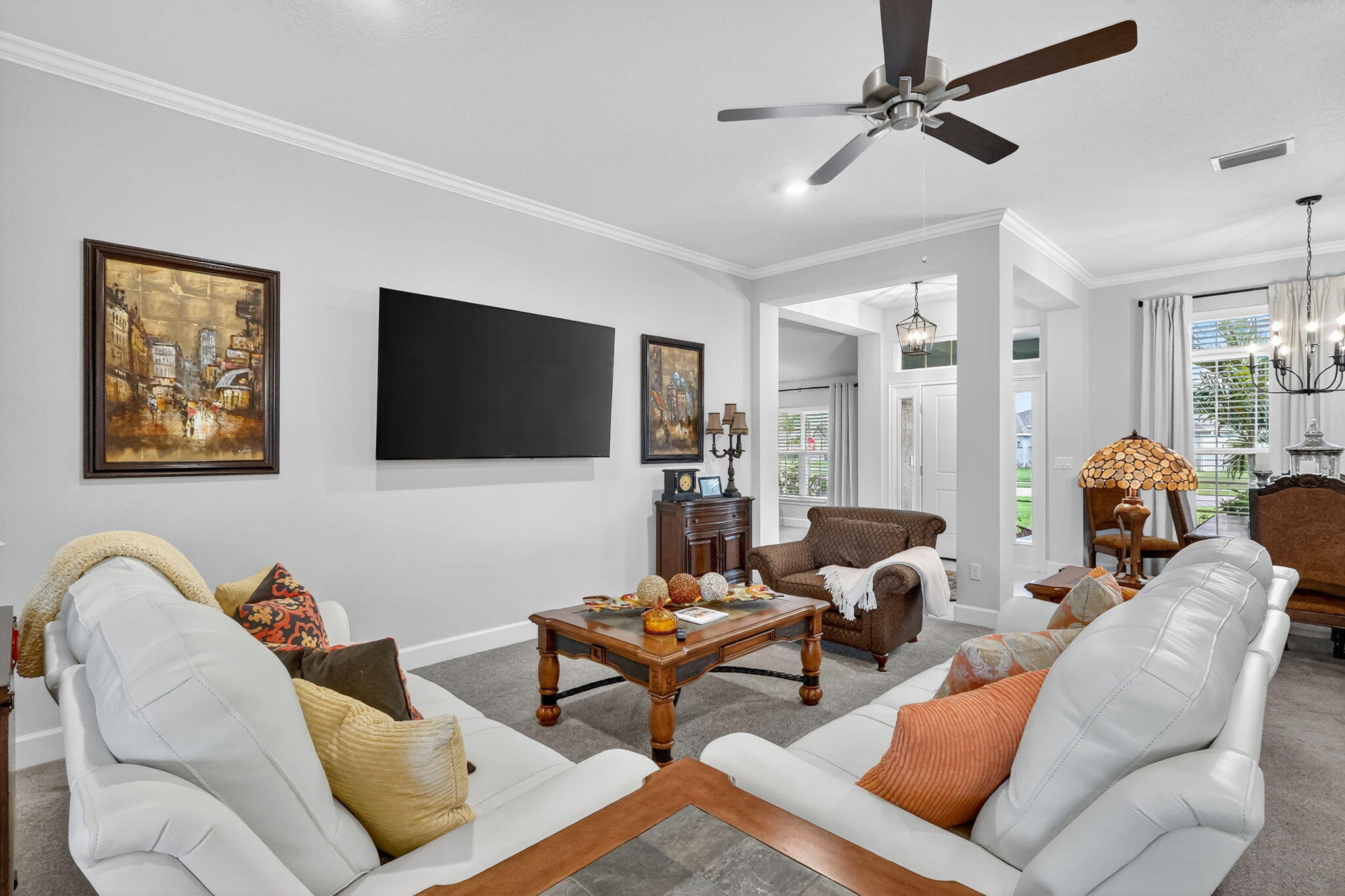 8652 Waterstone Boulevard Property Photo 10