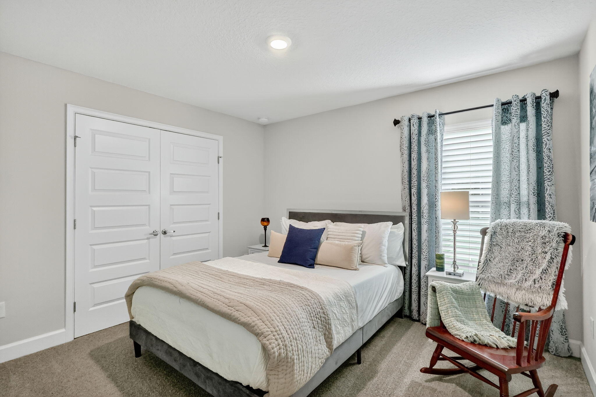8652 Waterstone Boulevard Property Photo 25