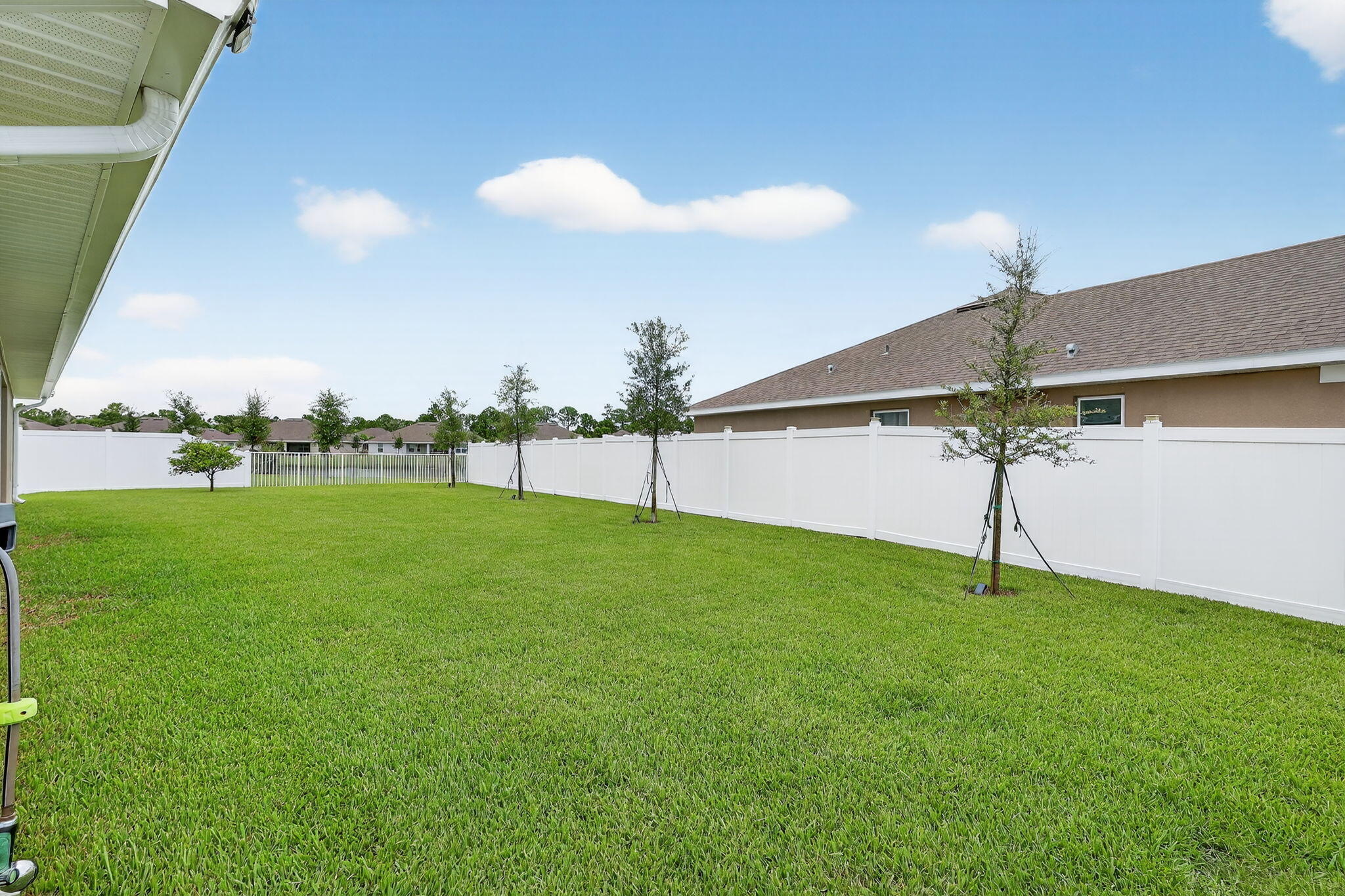 8652 Waterstone Boulevard Property Photo 31