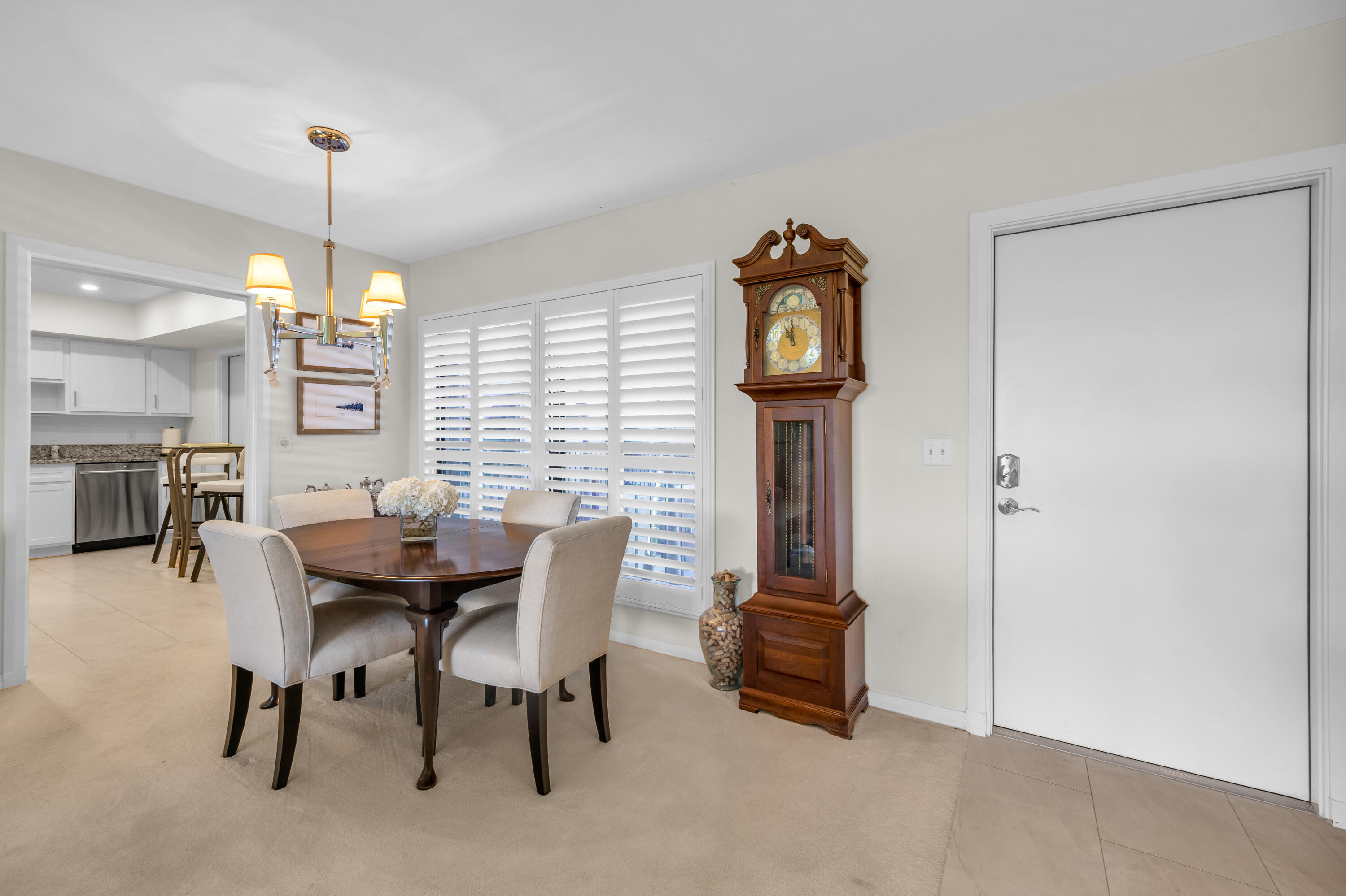 4 Se Turtle Creek Drive E Property Photo 5