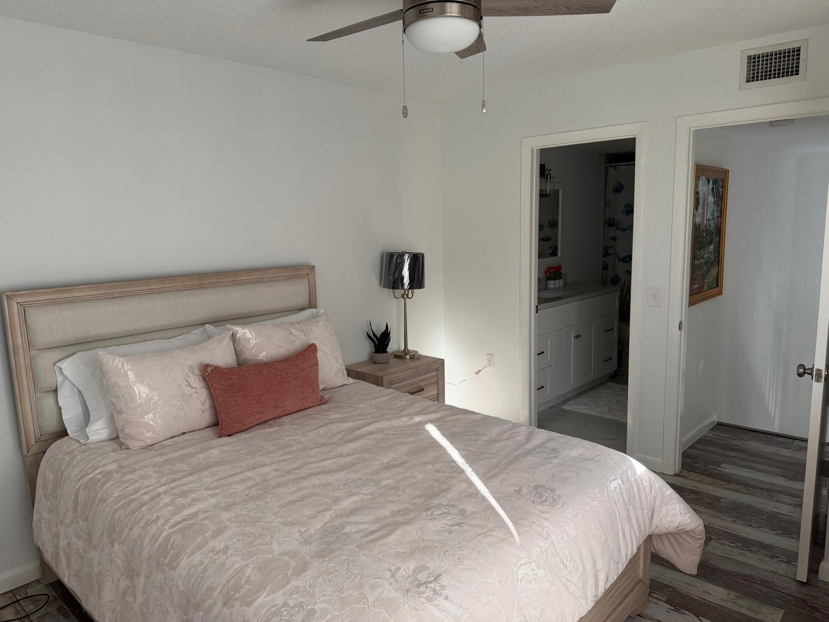2813 28th Court Property Photo 13