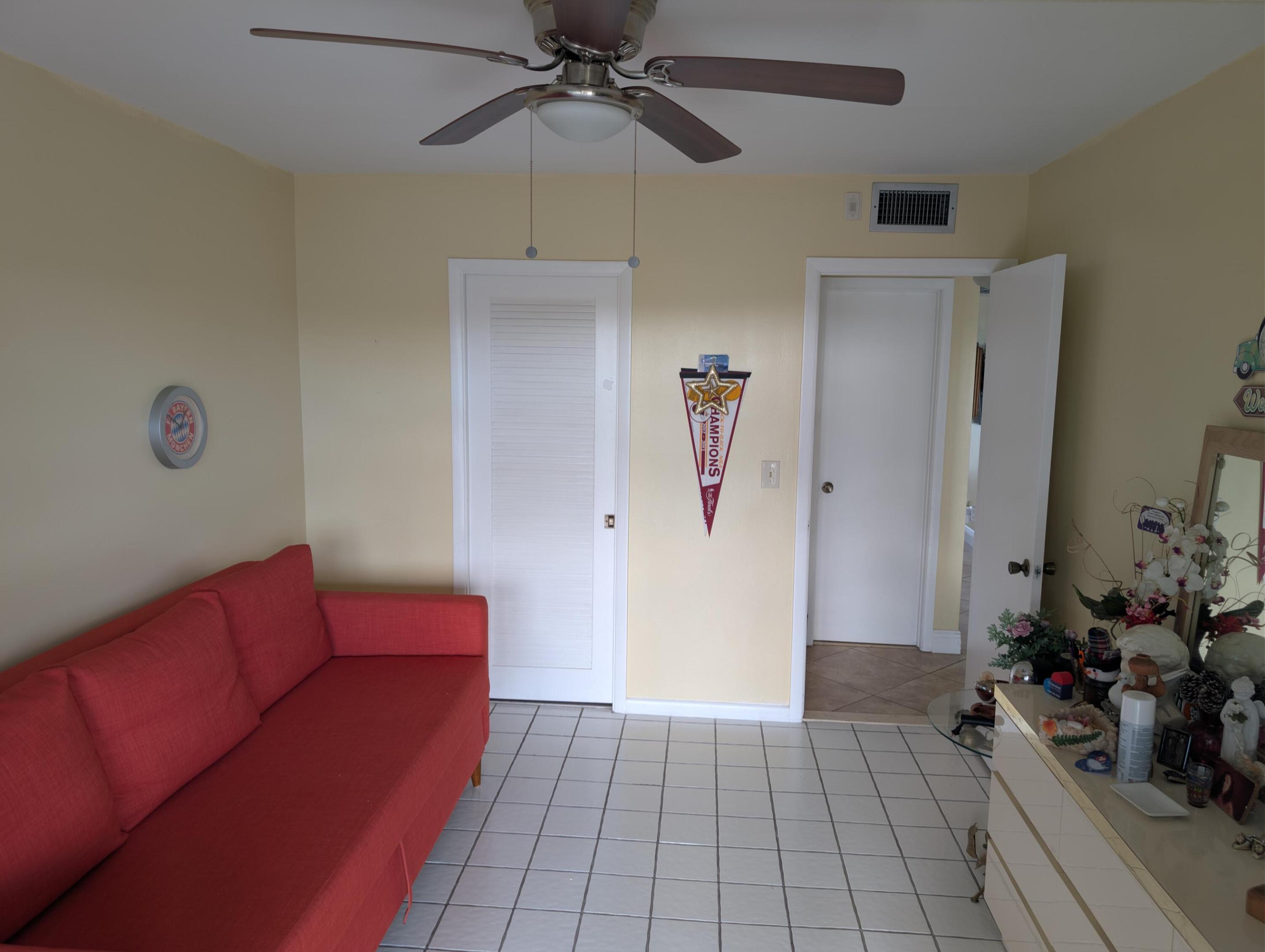 3036 Ventnor H 3036 Property Photo 7