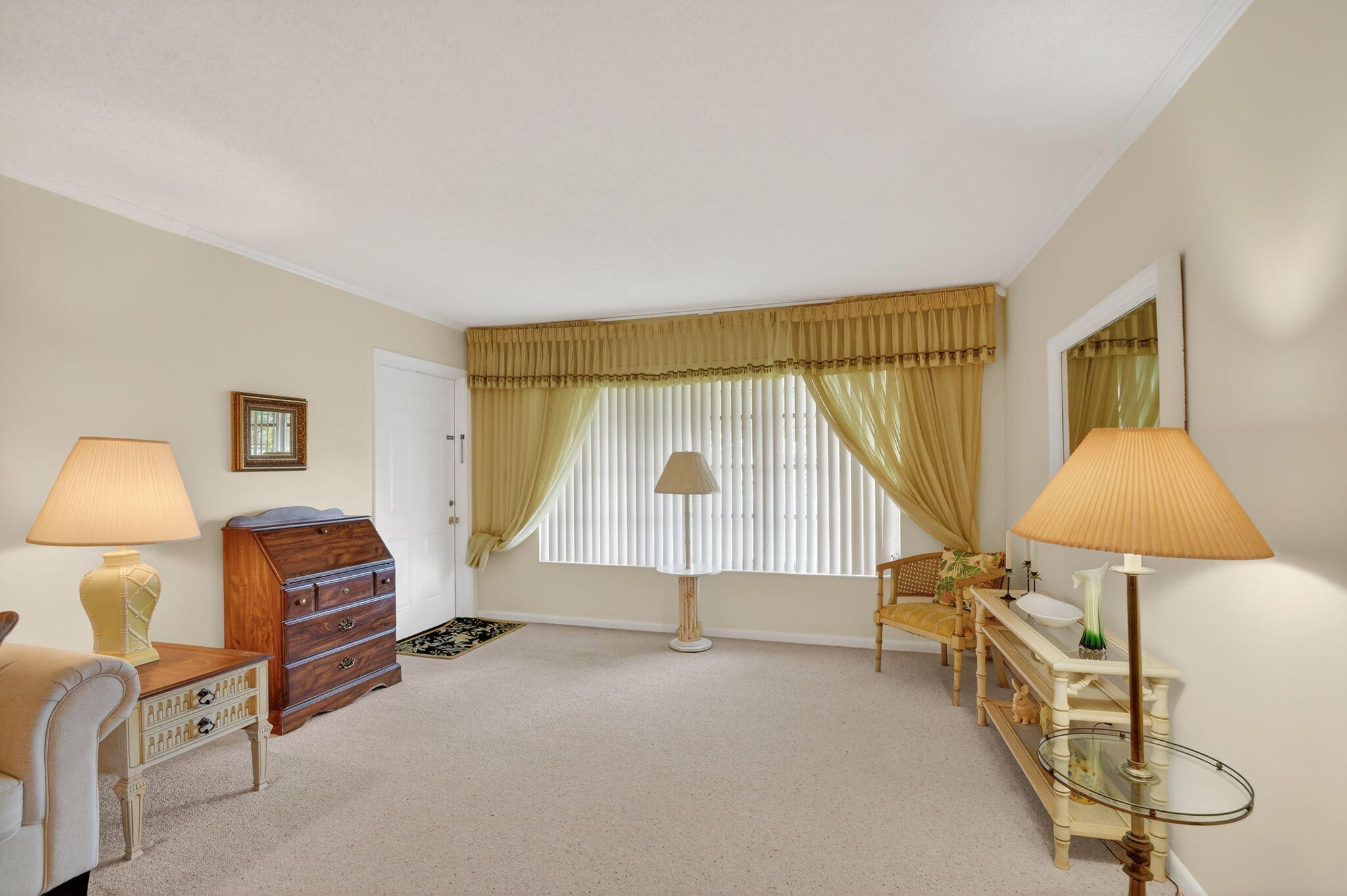 615 High Point Drive C Property Photo 7