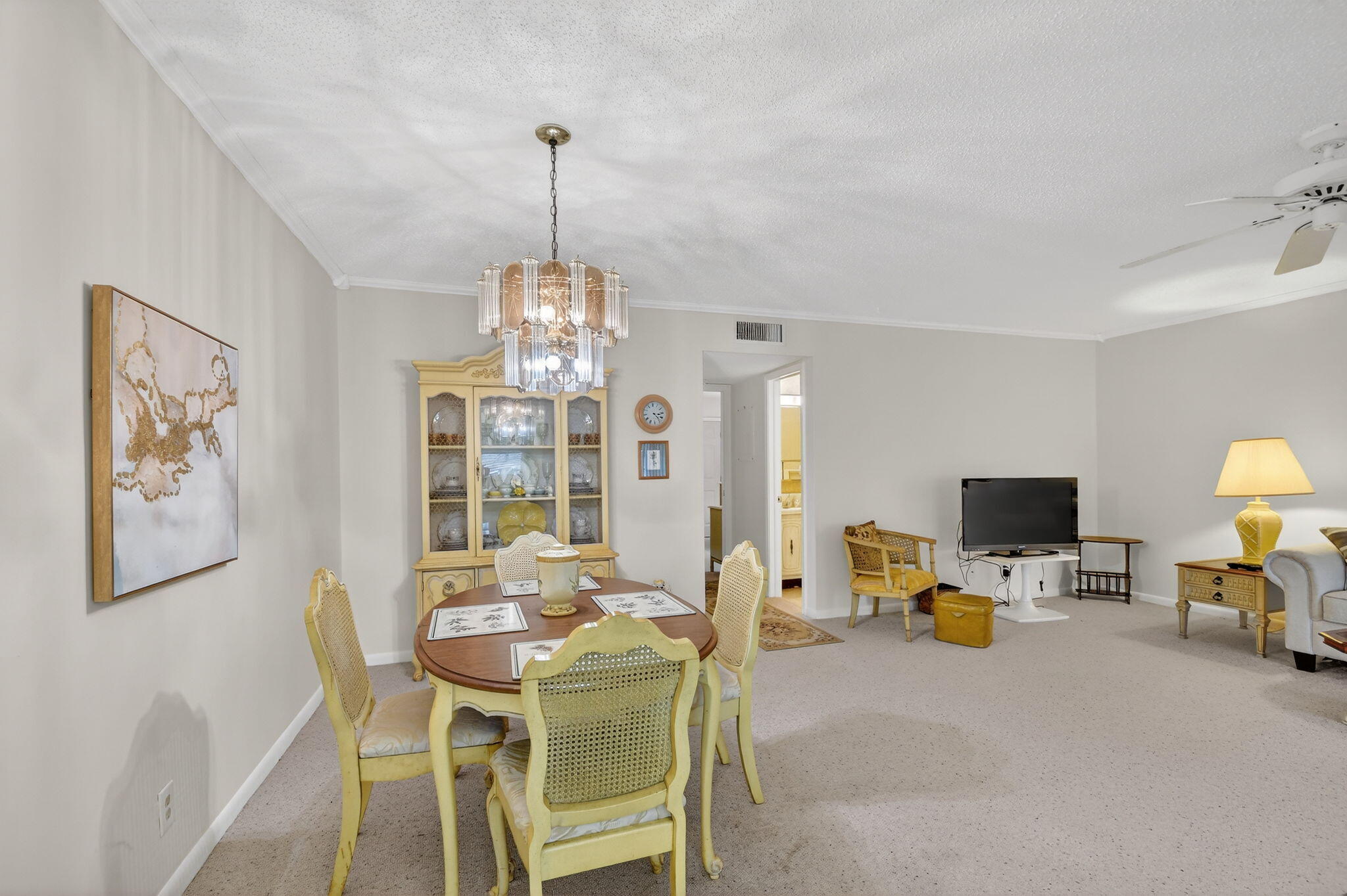 615 High Point Drive C Property Photo 16