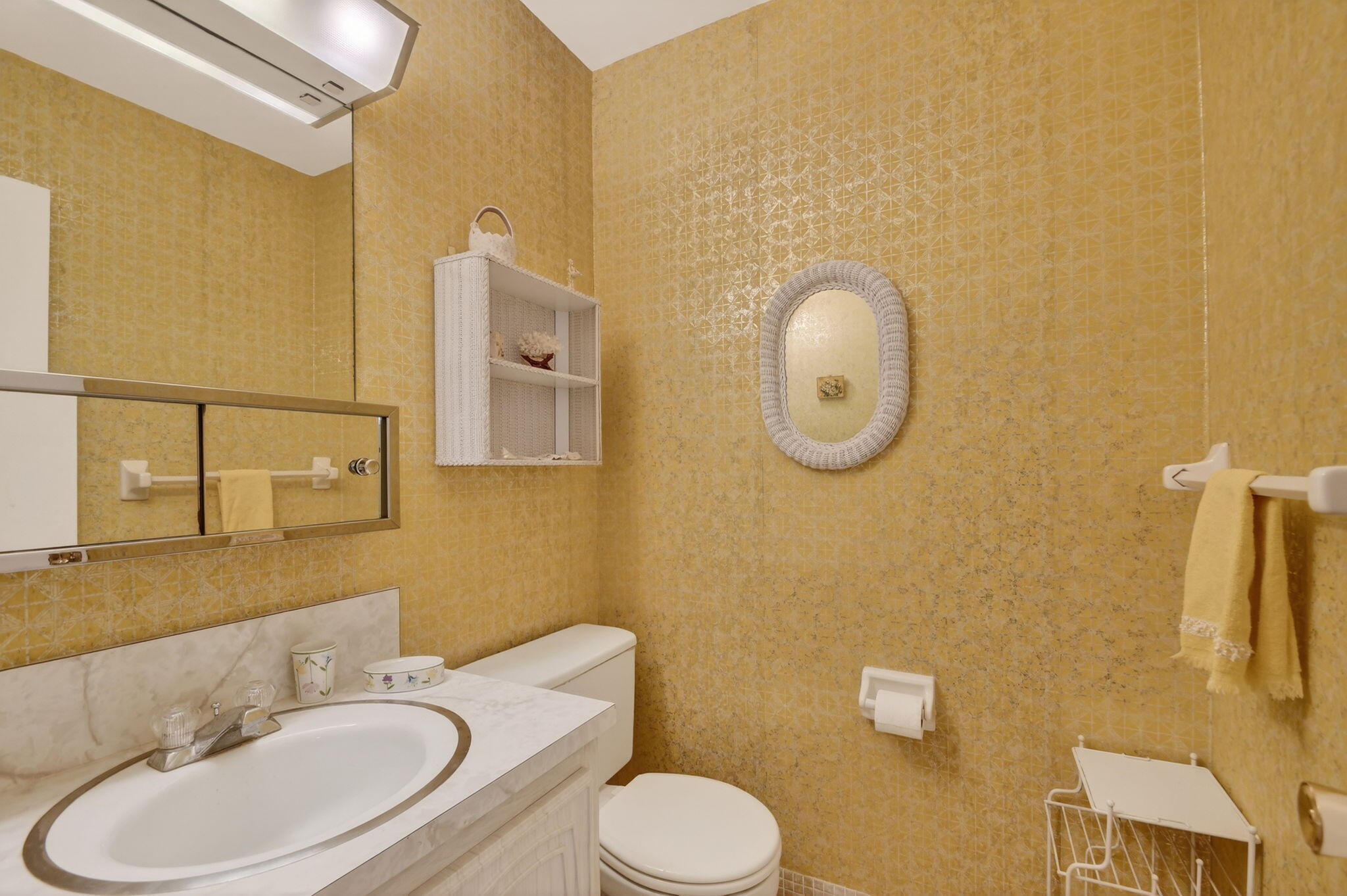 615 High Point Drive C Property Photo 20