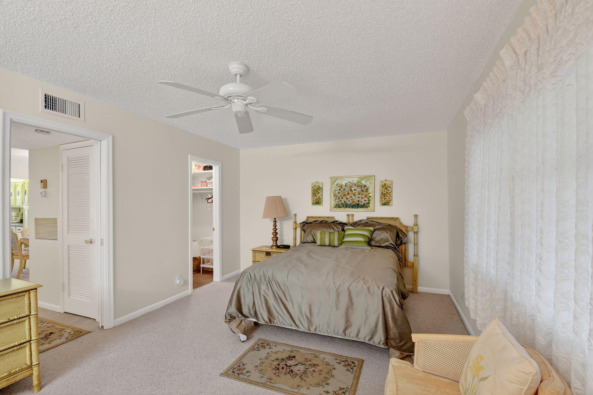 615 High Point Drive C Property Photo 25