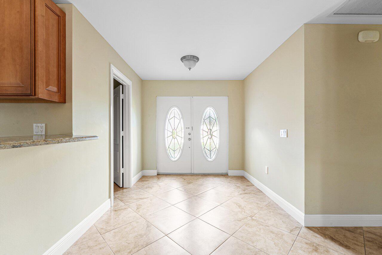 4572 White Cedar Lane Property Photo 7
