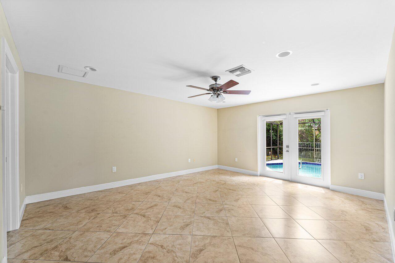 4572 White Cedar Lane Property Photo 23