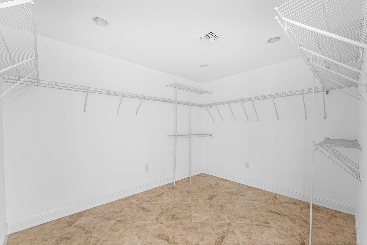 4572 White Cedar Lane Property Photo 25