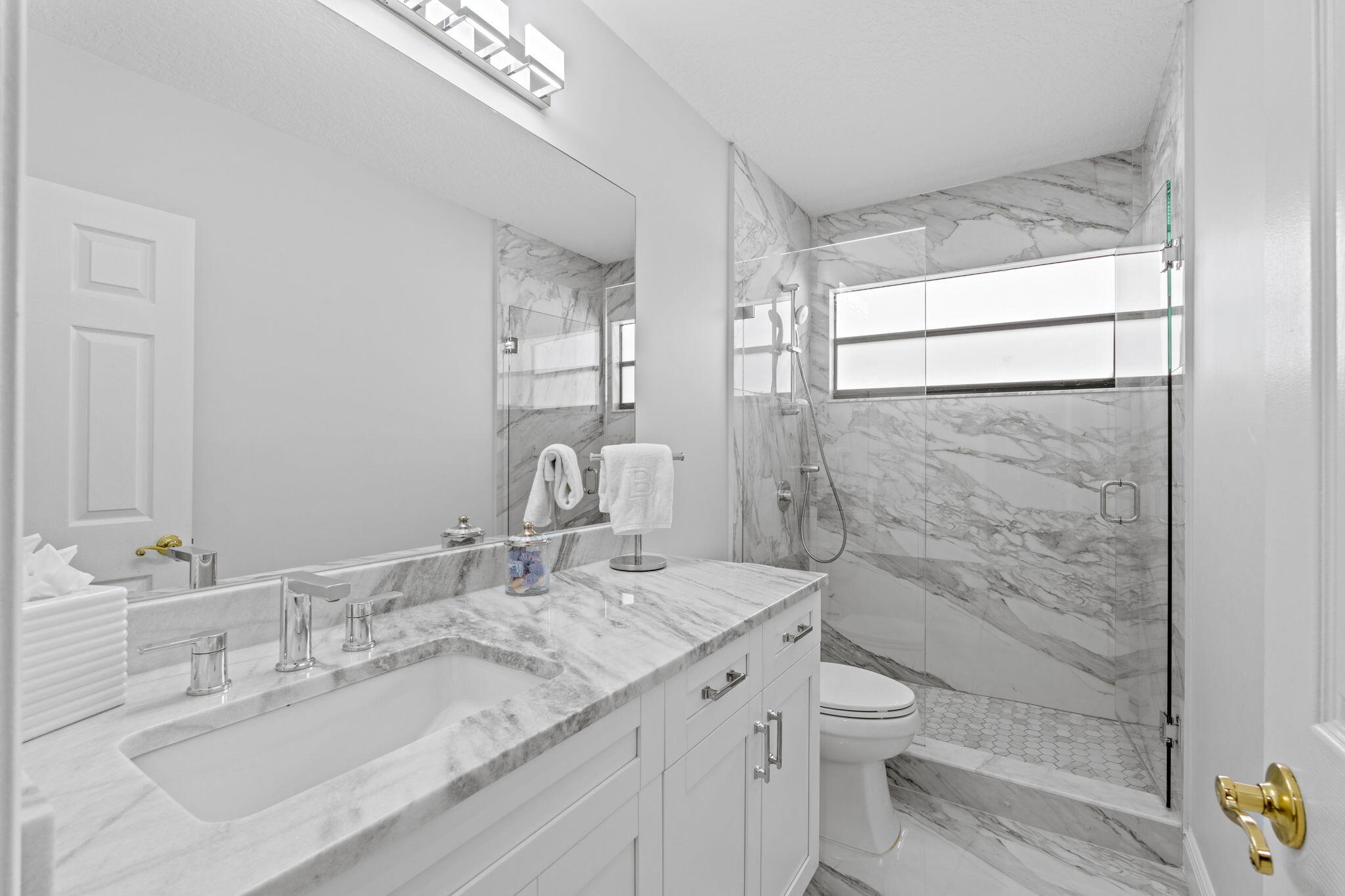 9055 Cypress Hollow Drive Property Photo 20
