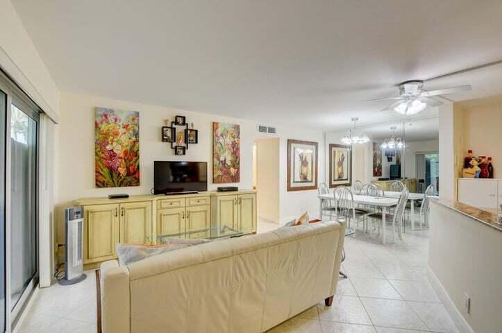 7539 S Oriole Boulevard 103 Property Photo 3