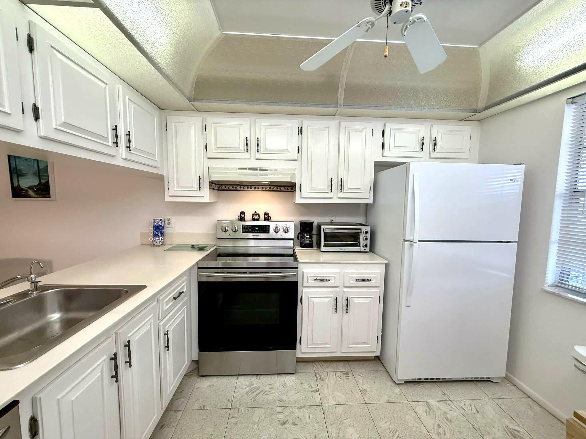 2702 Nassau Bend C2 Property Photo 6