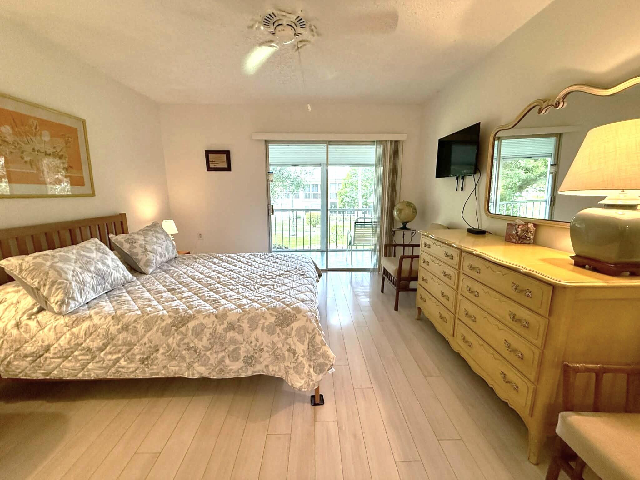 2702 Nassau Bend C2 Property Photo 17