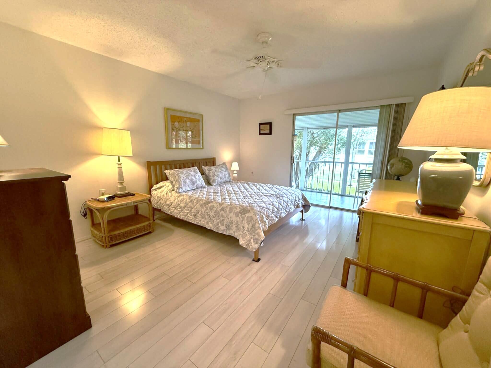 2702 Nassau Bend C2 Property Photo 18