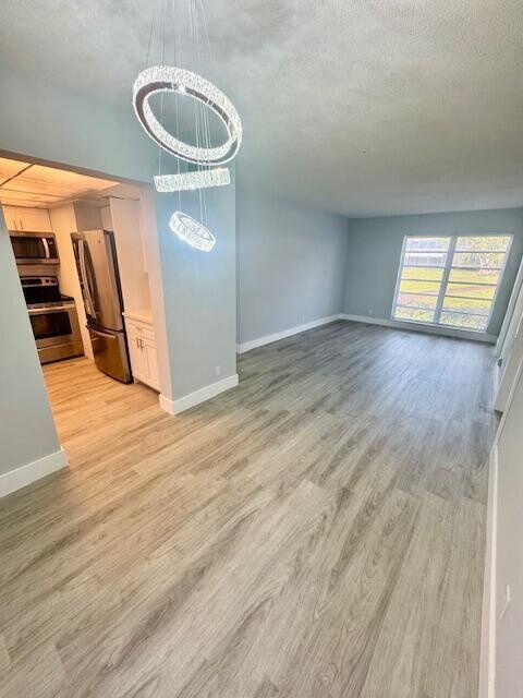 315 Circle Drive S 102 Property Photo 10