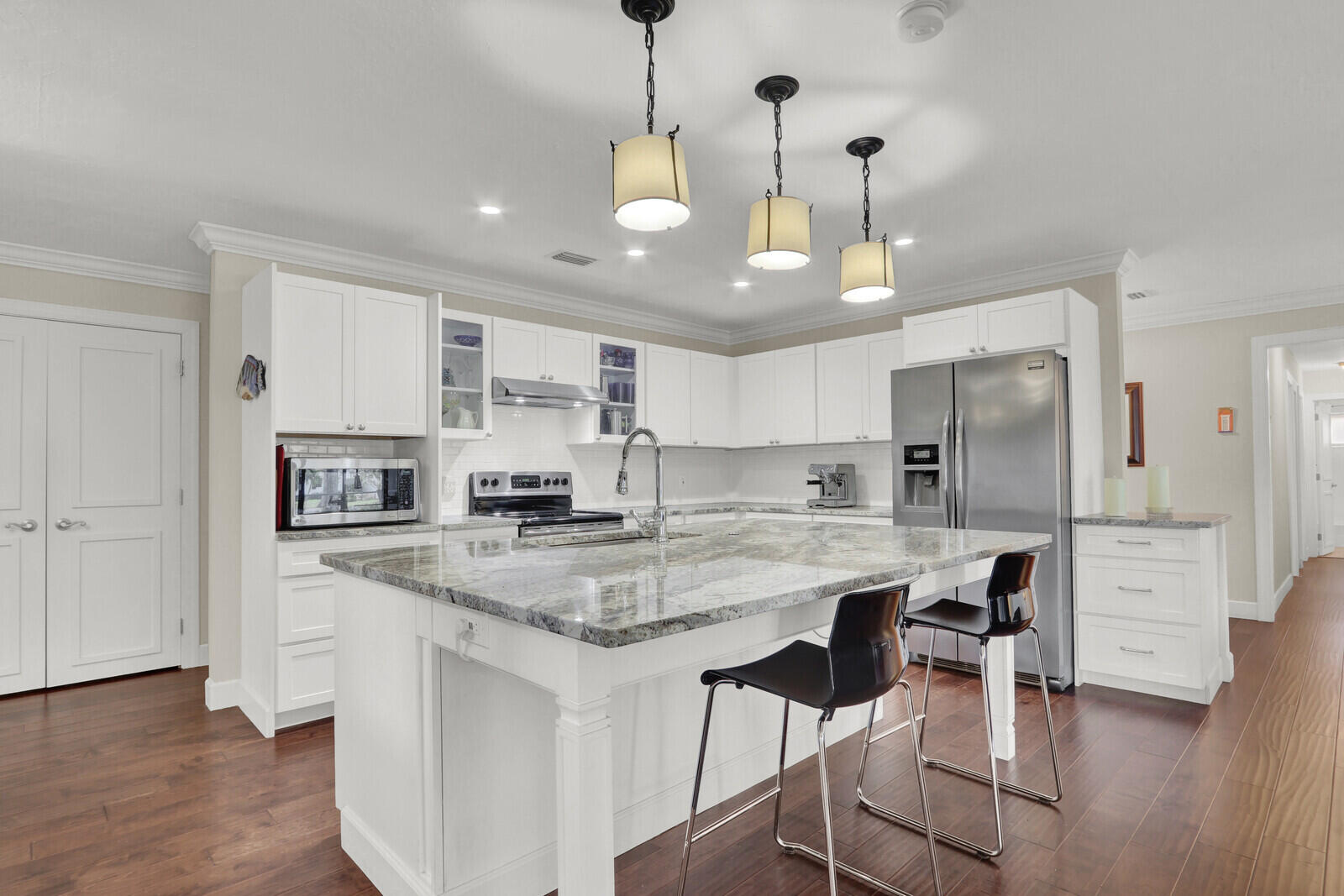 3060 Se Darien Road Property Photo 4