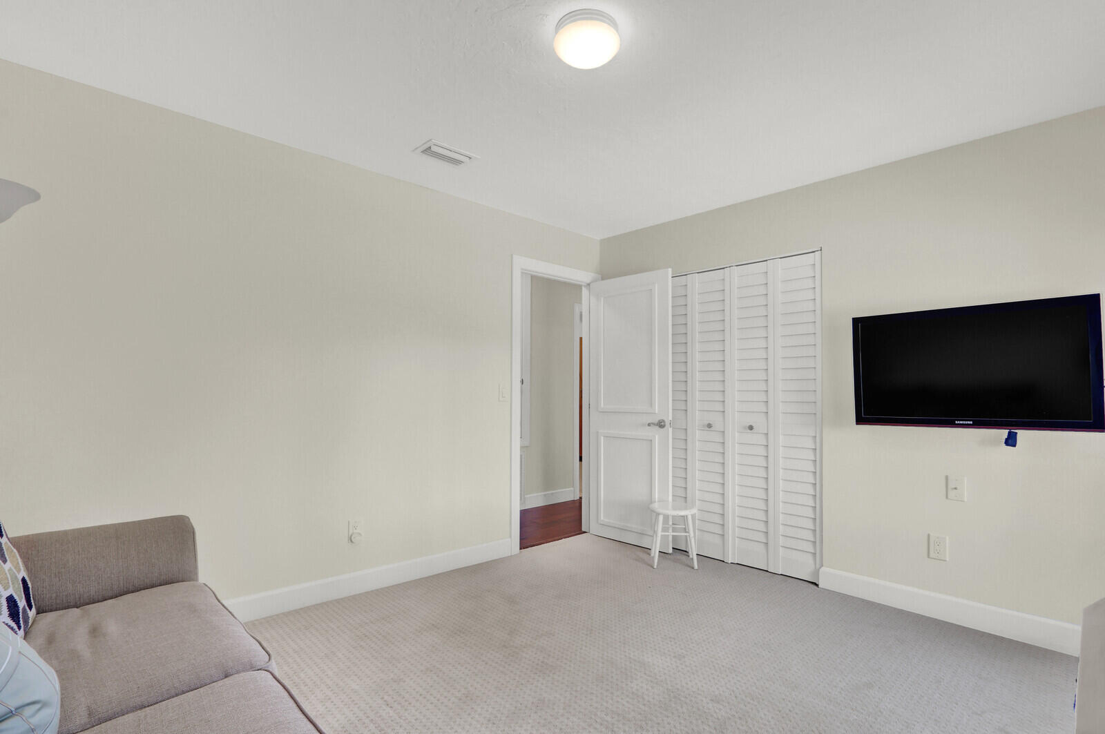 3060 Se Darien Road Property Photo 26