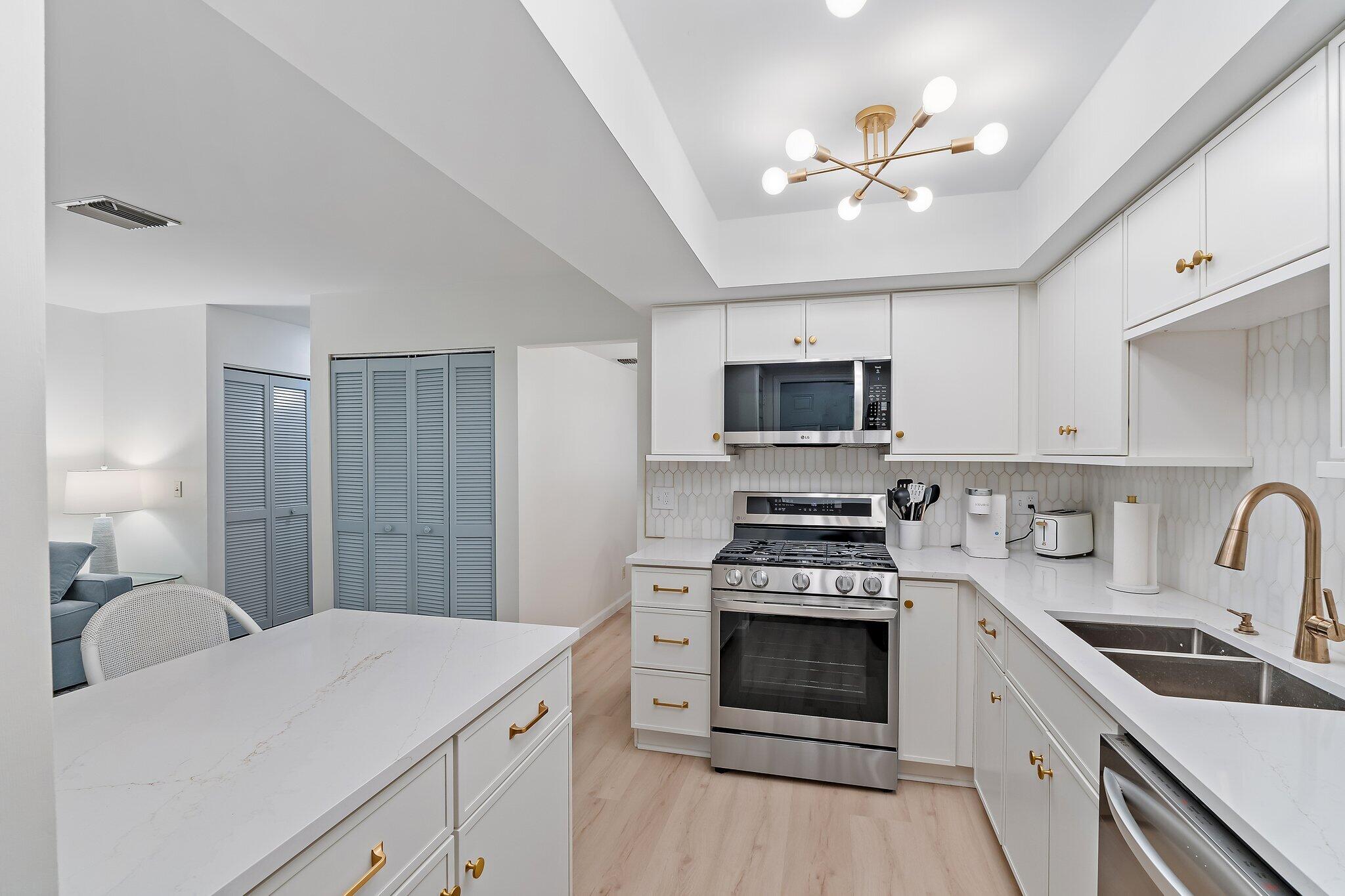 11830 Brier Patch Court Property Photo 12